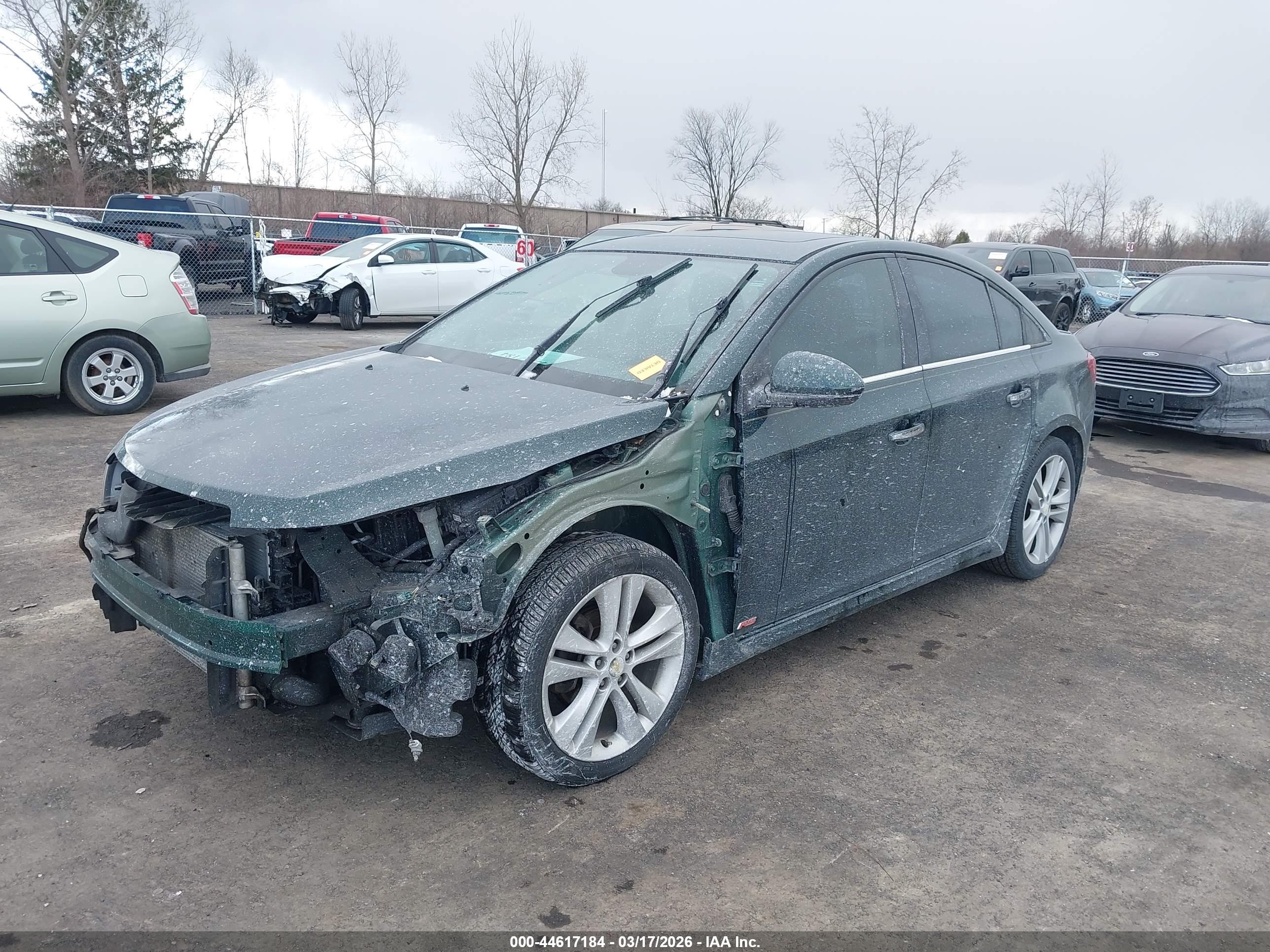 CHEVROLET CRUZE image 2