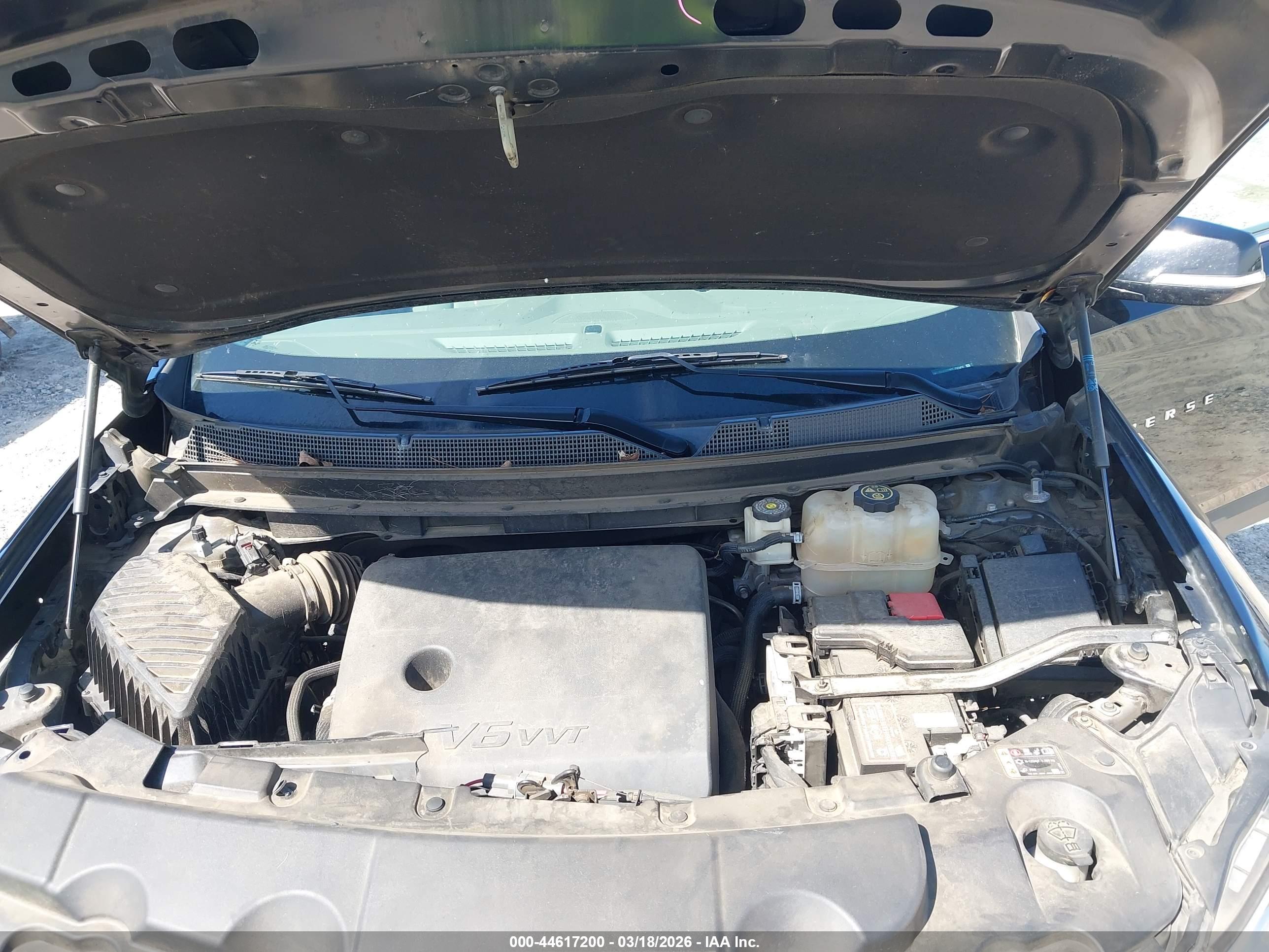 CHEVROLET TRAVERSE image 10