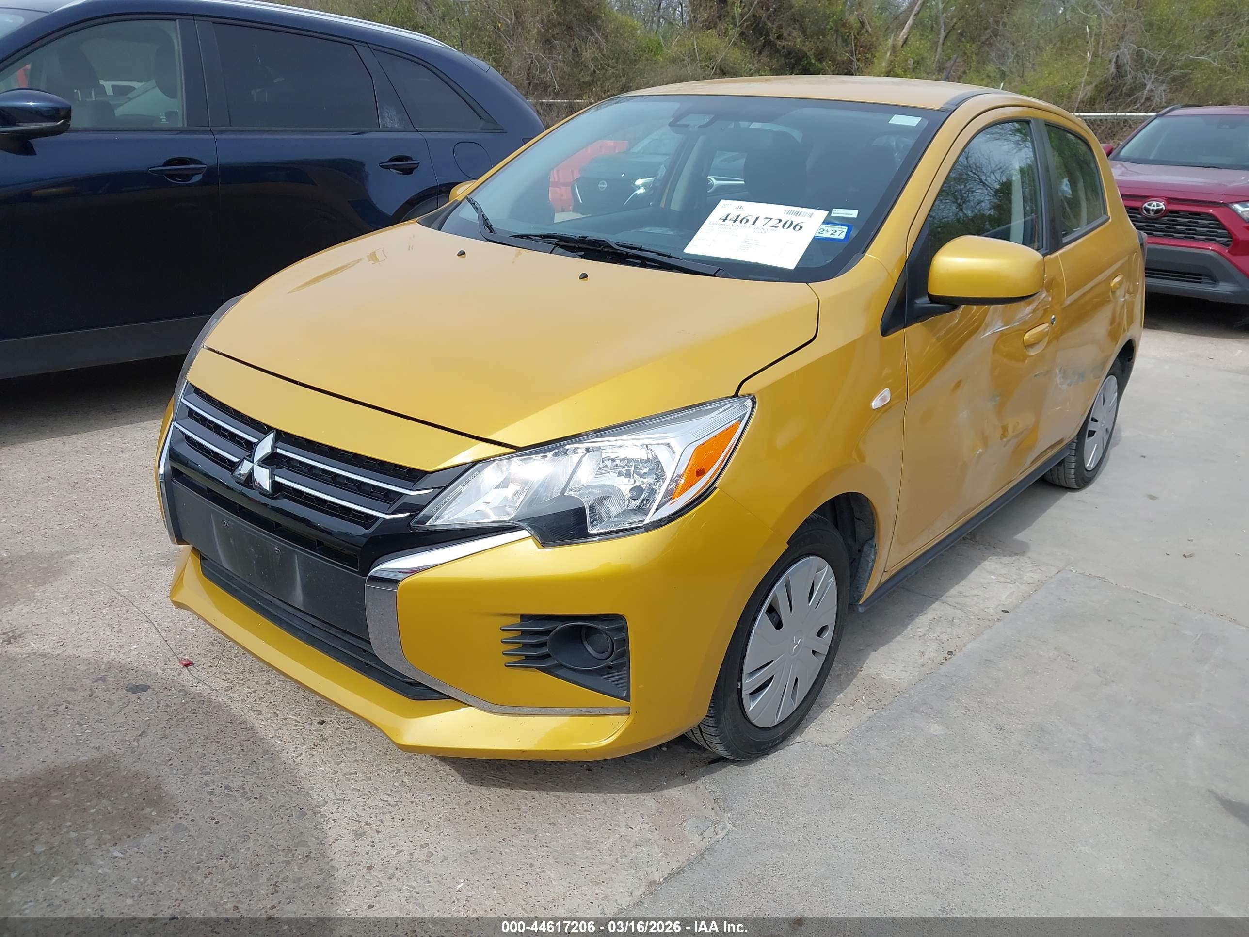 MITSUBISHI MIRAGE image 2