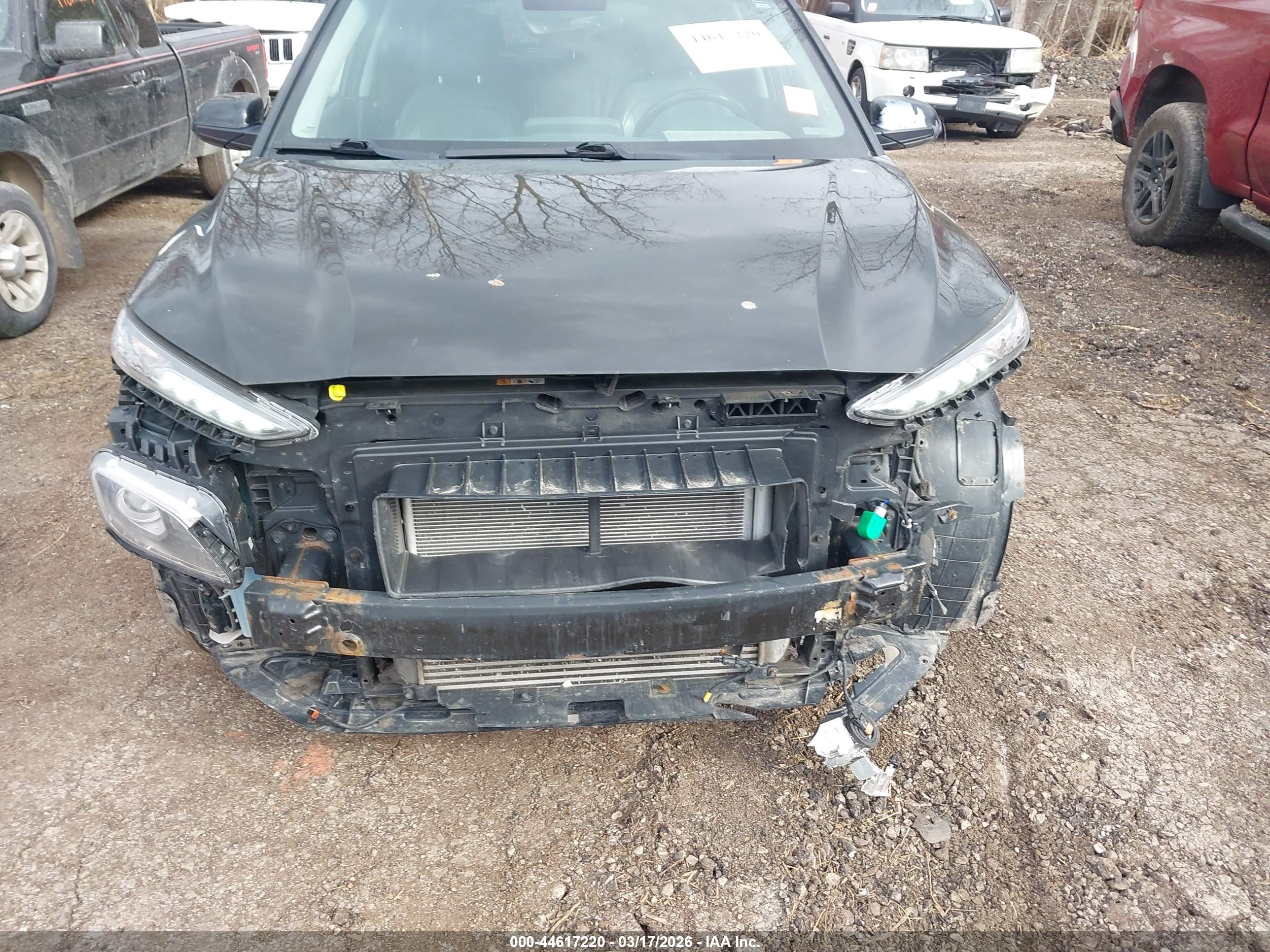 HYUNDAI KONA image 6
