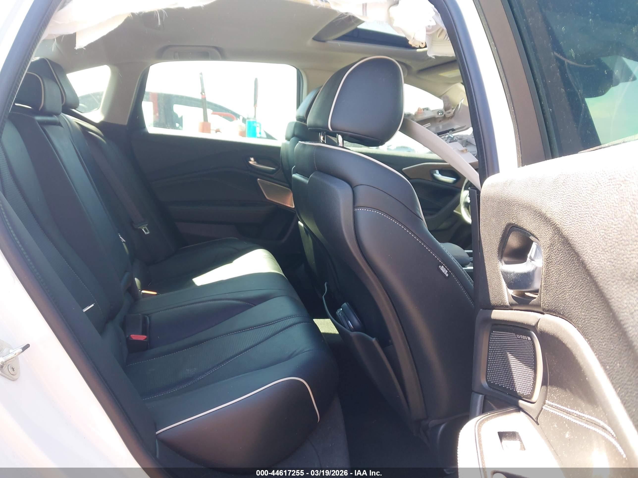 ACURA TLX image 8