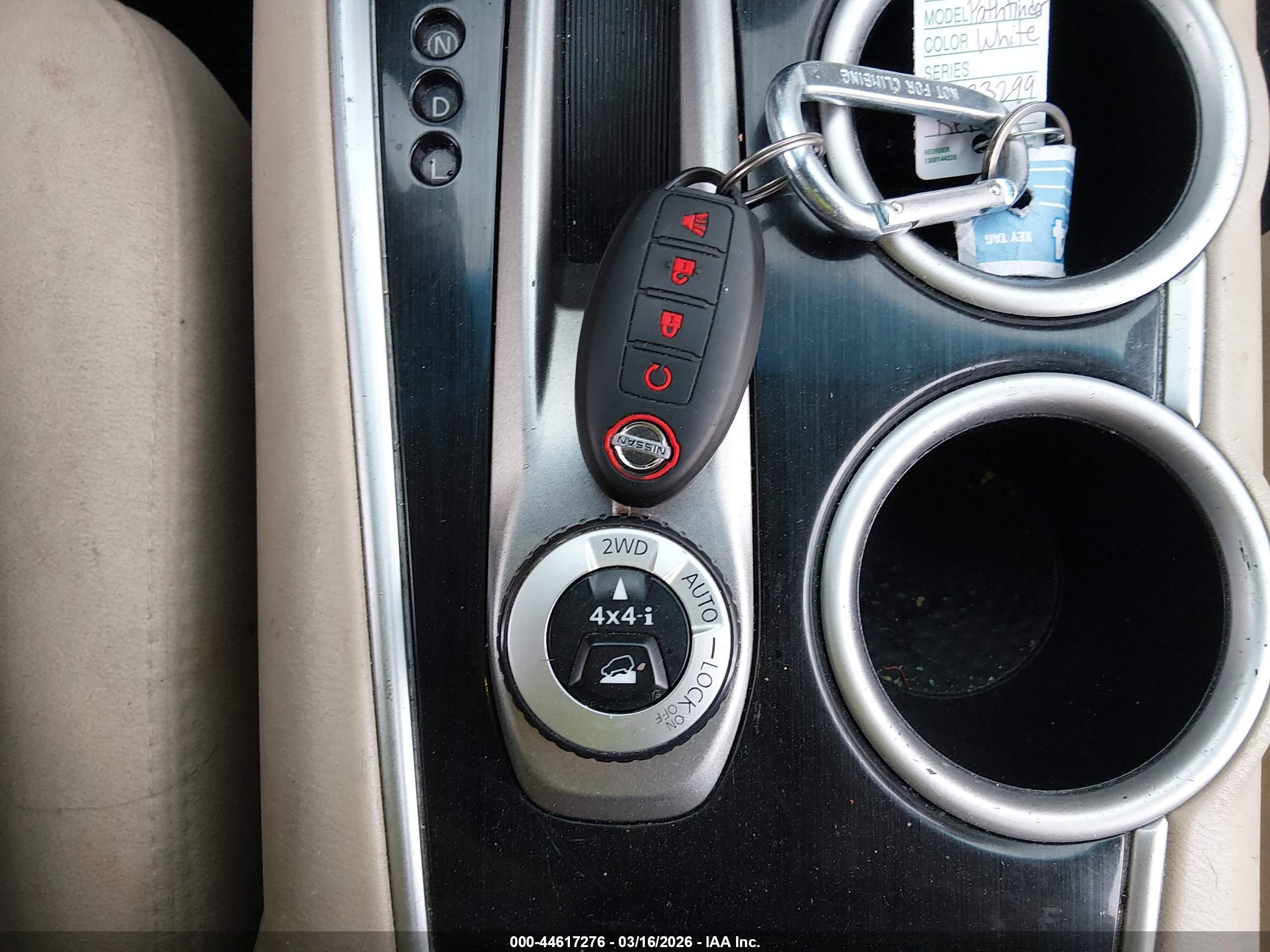 NISSAN PATHFINDER image 11