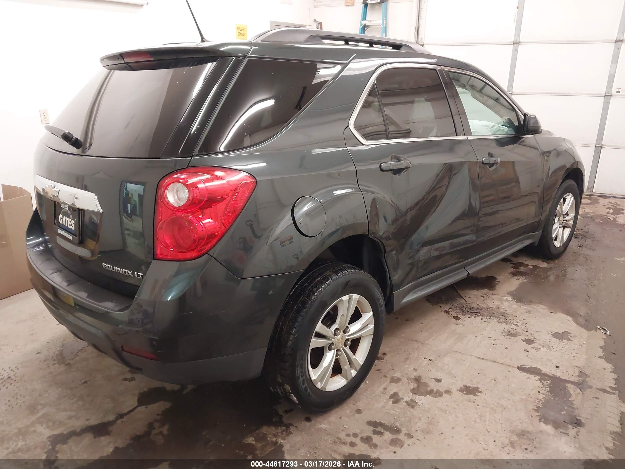 CHEVROLET EQUINOX image 4