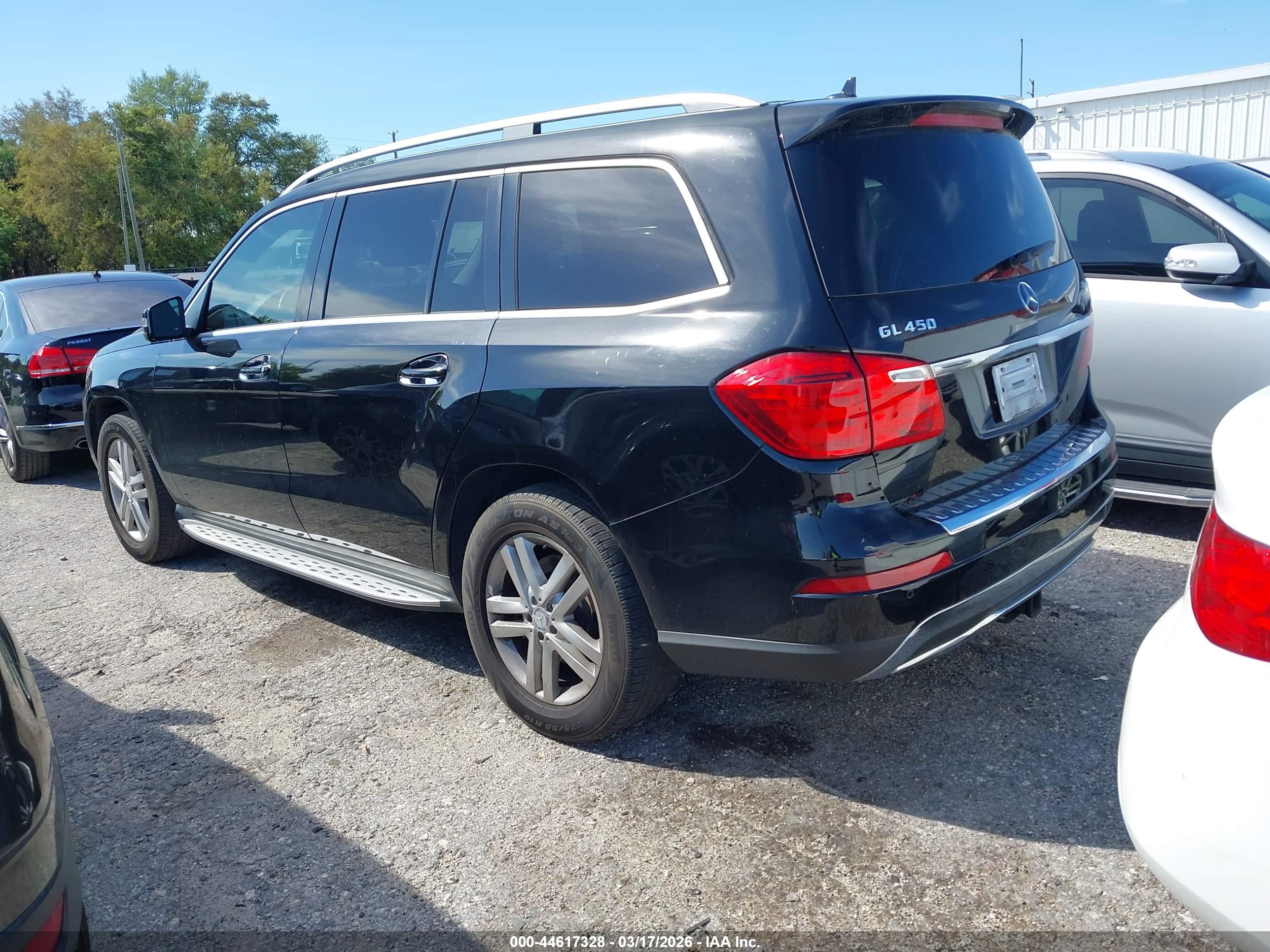 MERCEDES-BENZ GL image 3