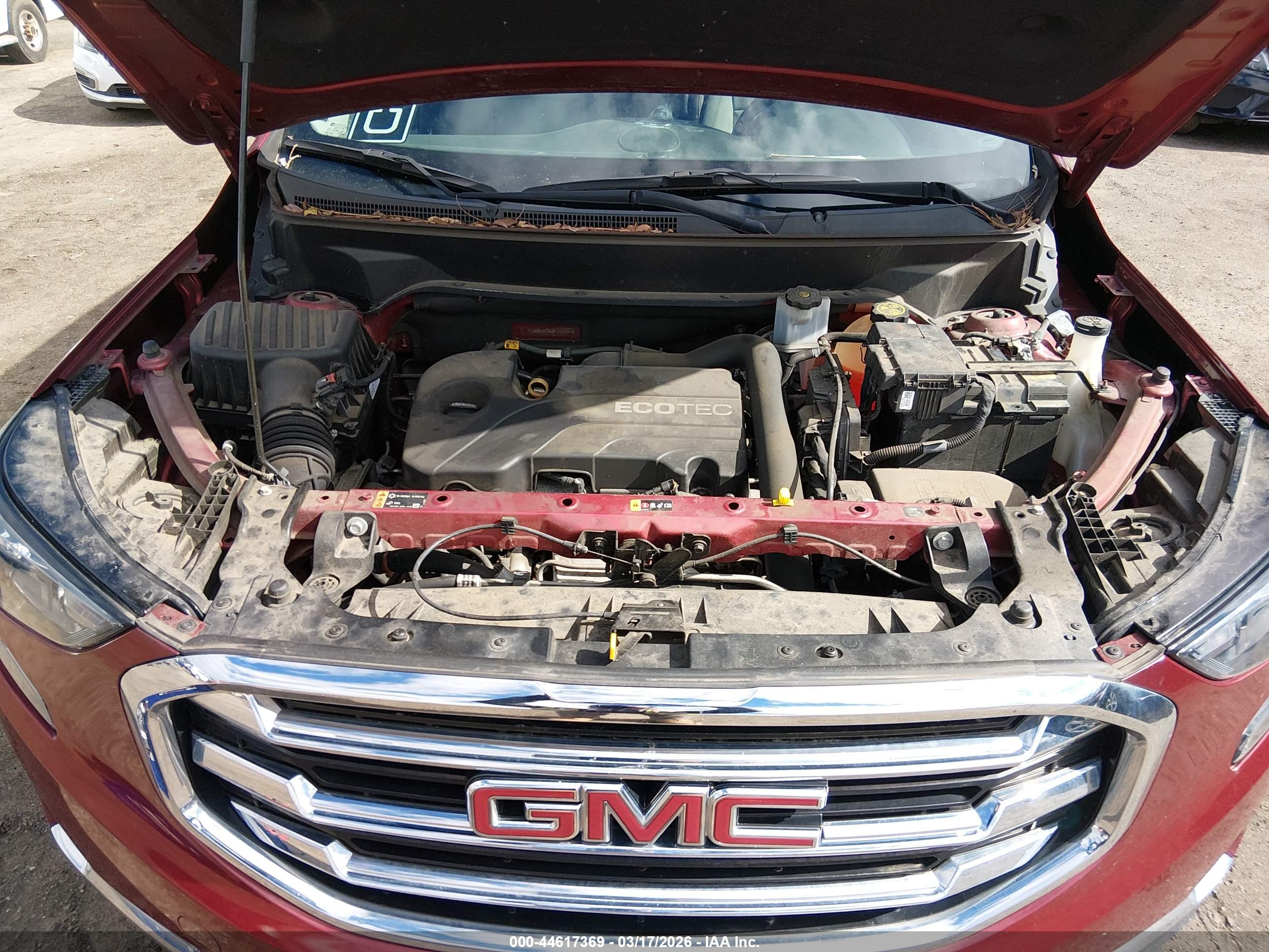 GMC TERRAIN image 10