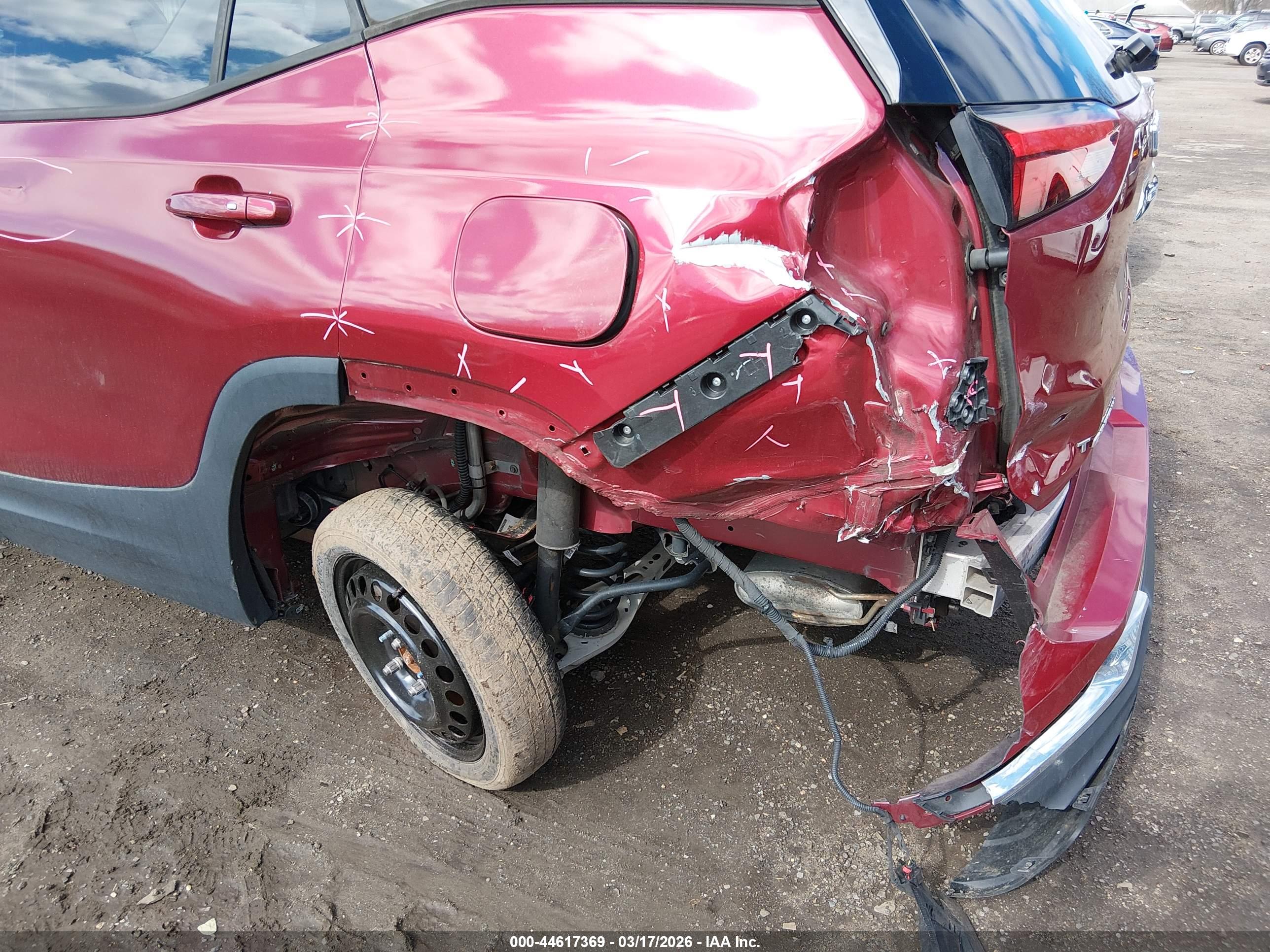 GMC TERRAIN image 6