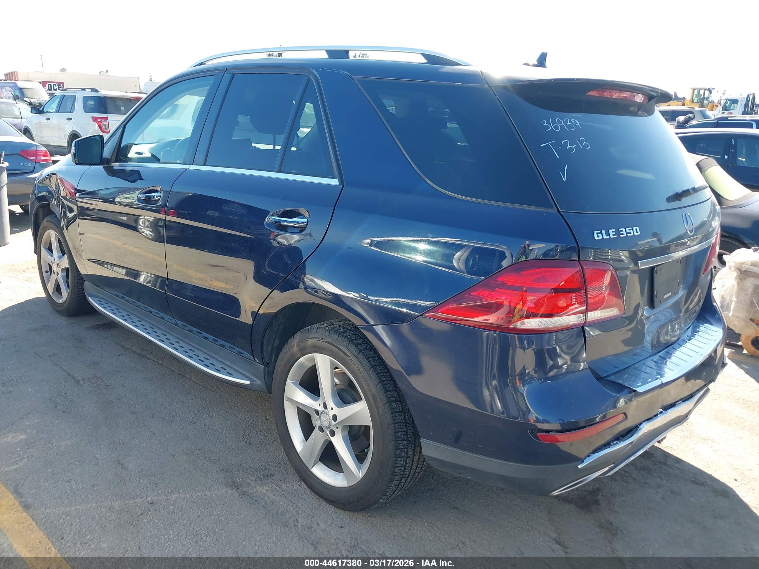 MERCEDES-BENZ GLE image 3