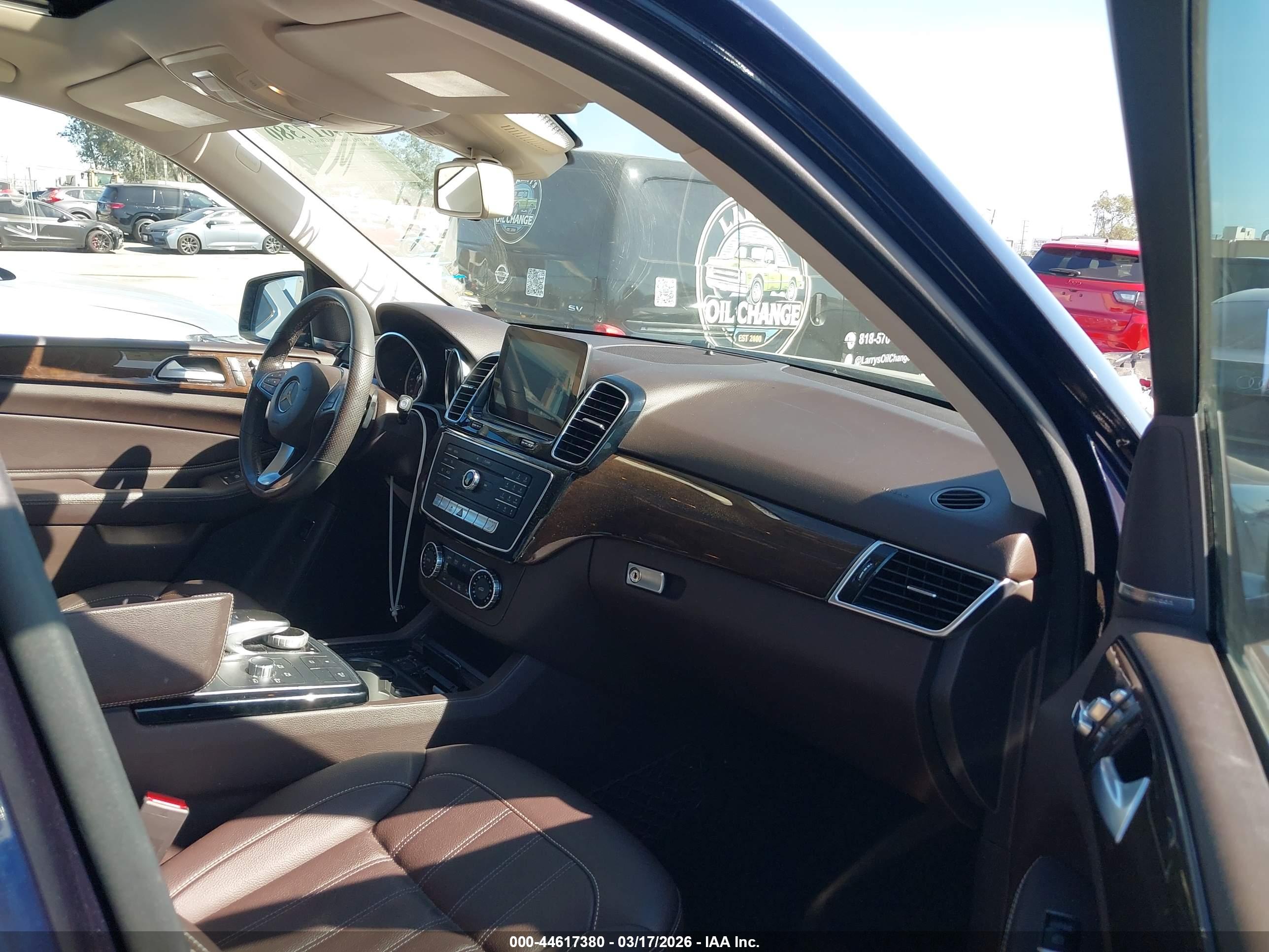 MERCEDES-BENZ GLE image 5