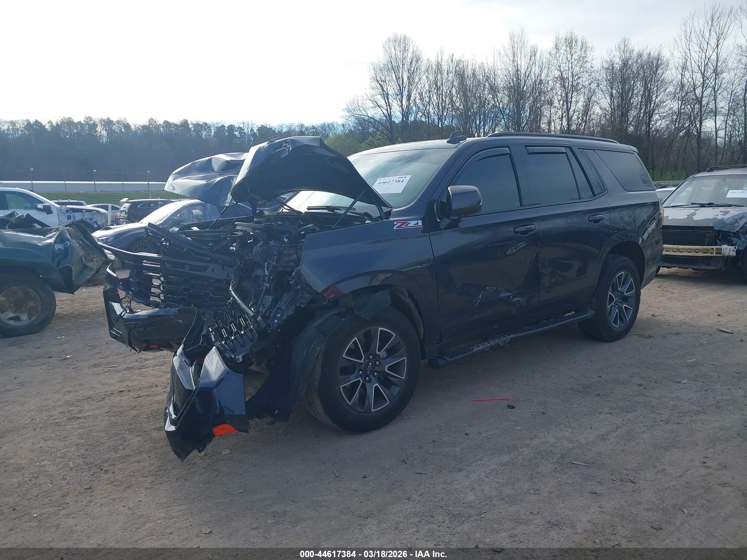 CHEVROLET TAHOE image 2