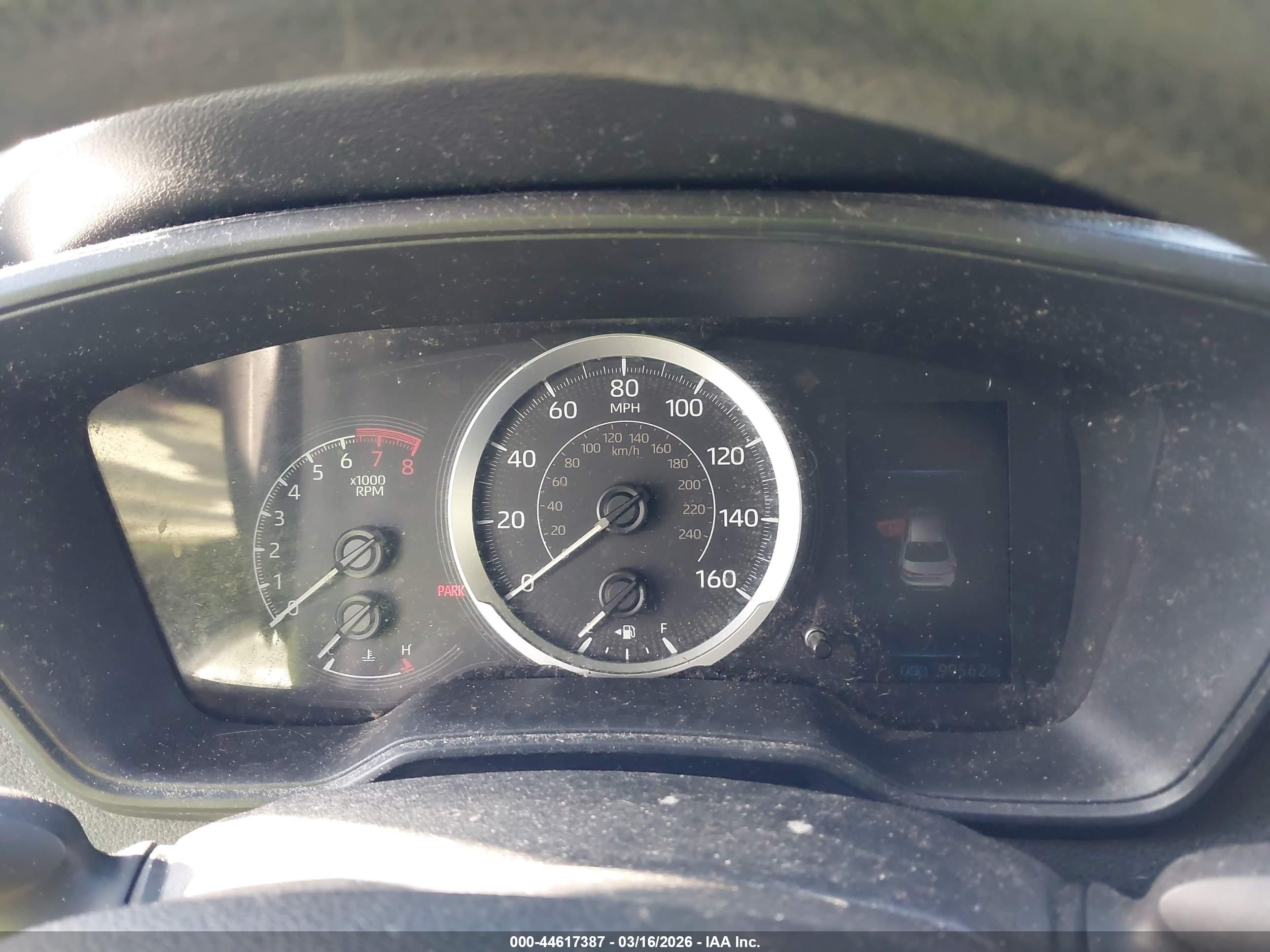 TOYOTA COROLLA image 7