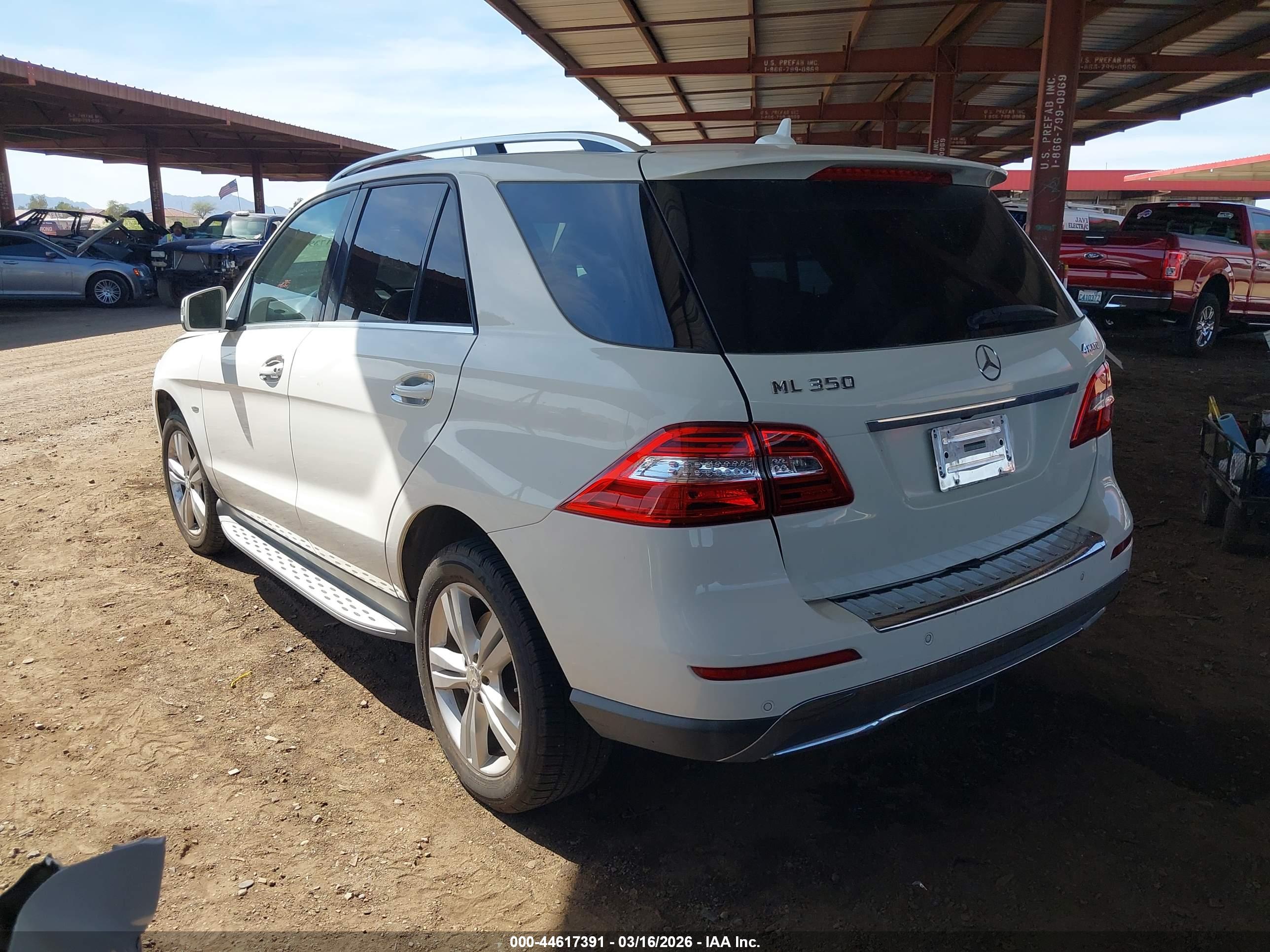 MERCEDES-BENZ ML image 3