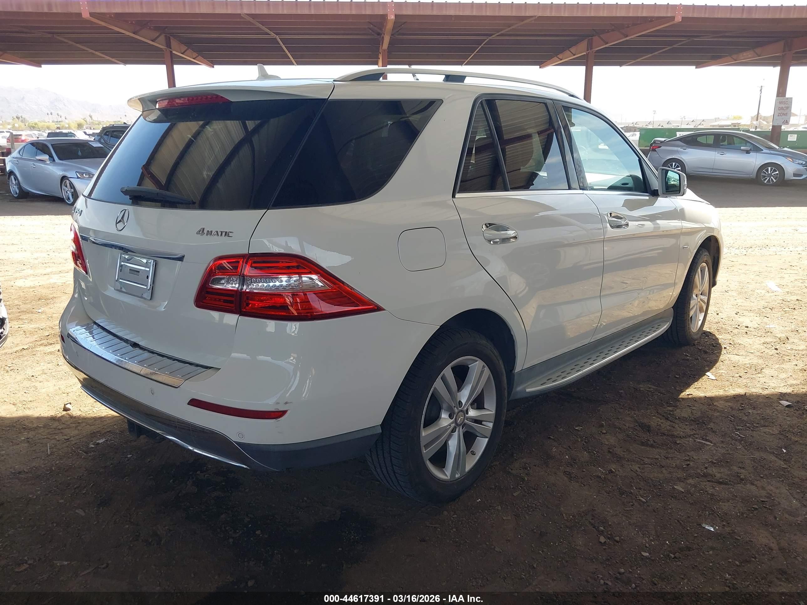 MERCEDES-BENZ ML image 4