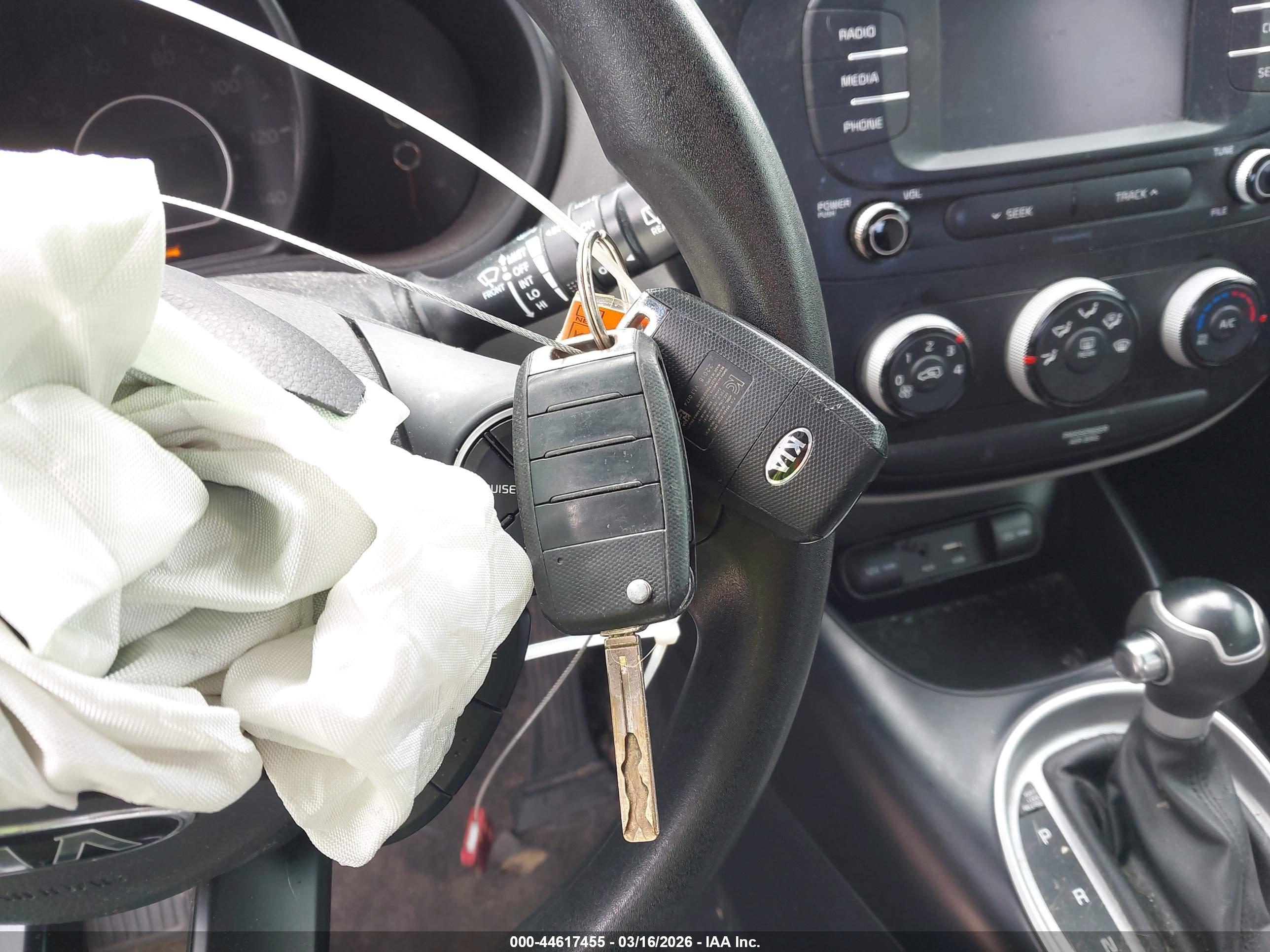 KIA SOUL image 11