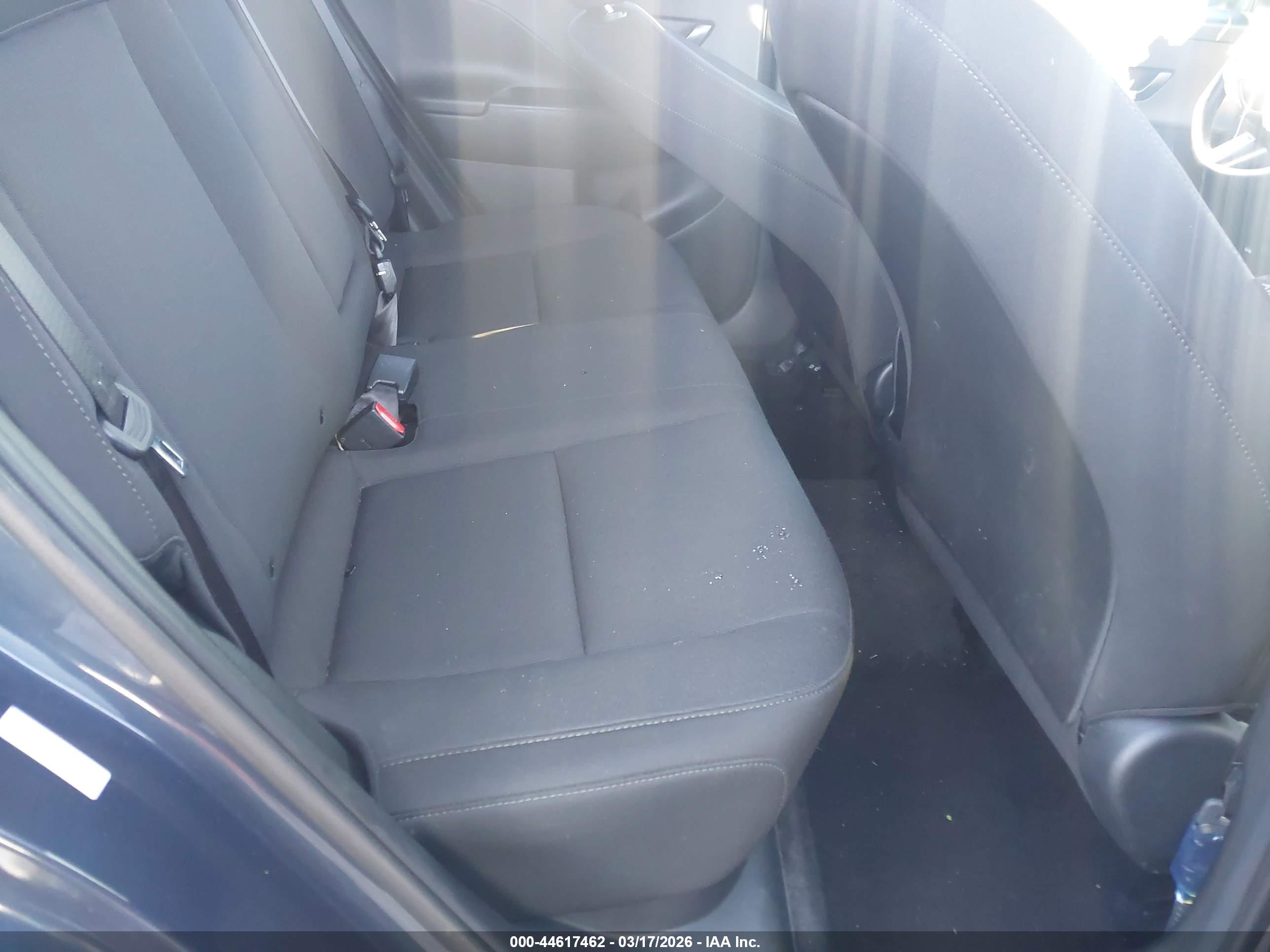 HYUNDAI KONA image 8