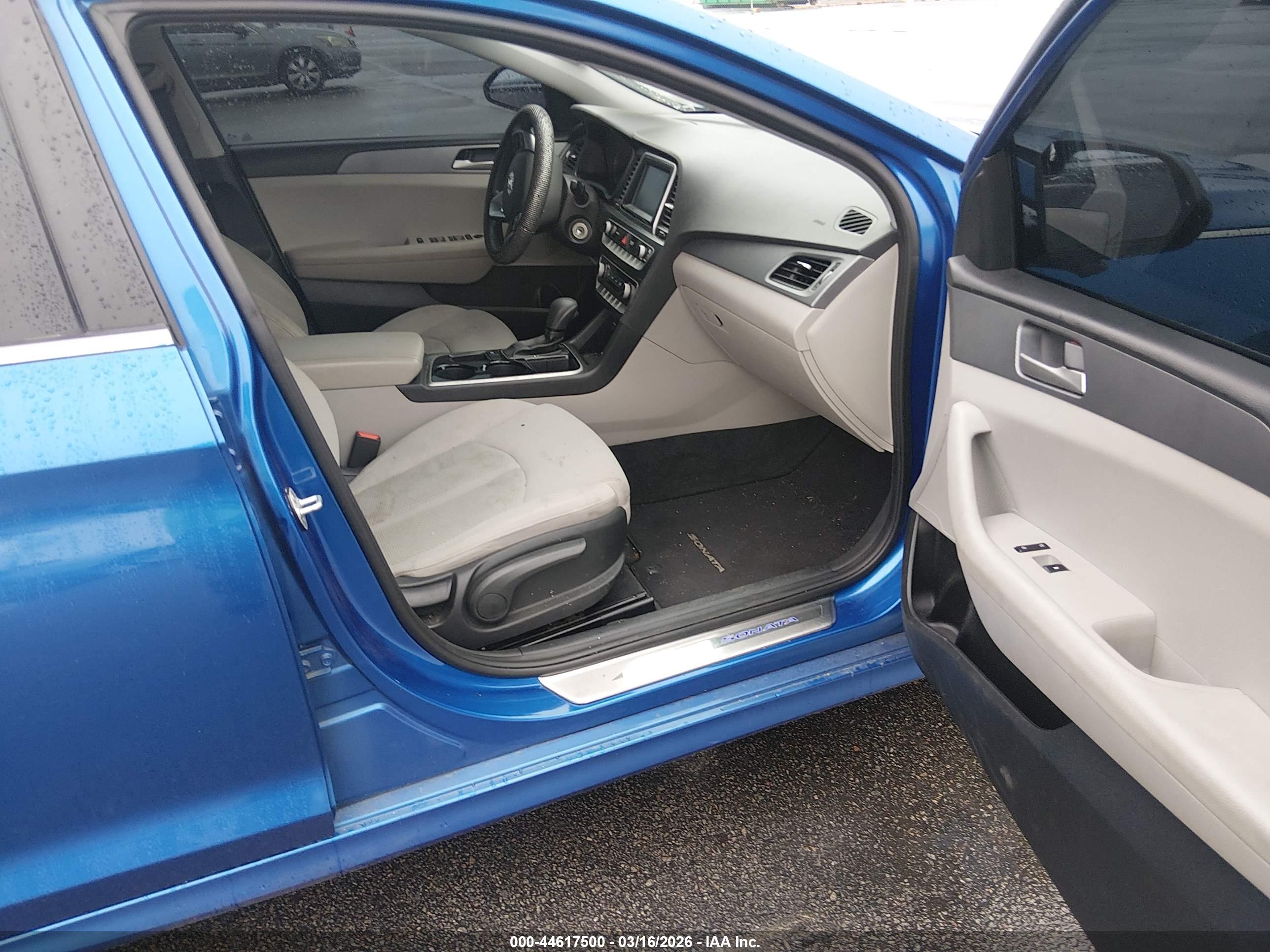 HYUNDAI SONATA image 5