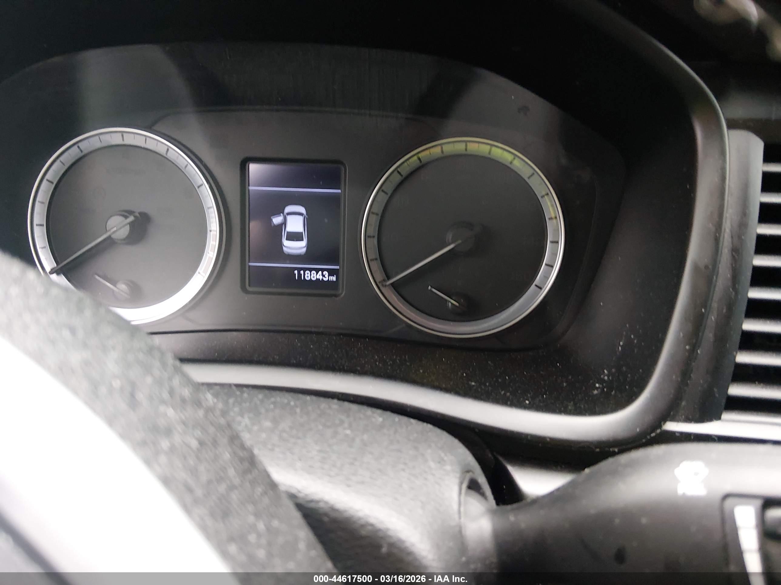 HYUNDAI SONATA image 7