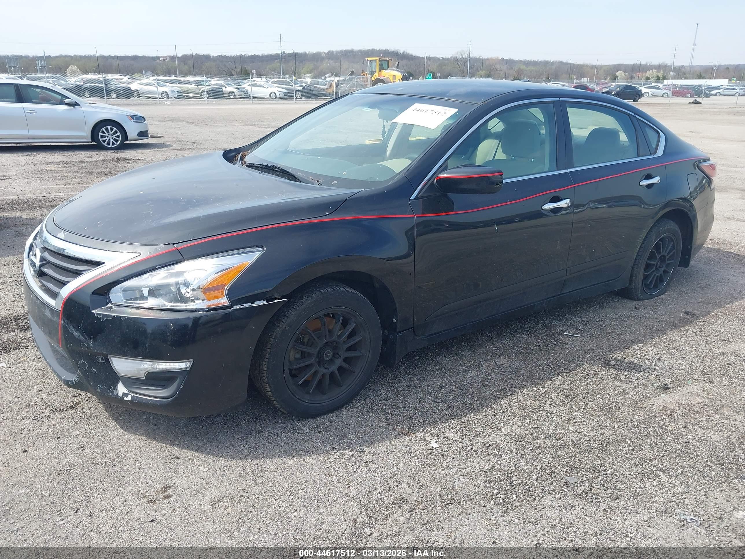 NISSAN ALTIMA image 2