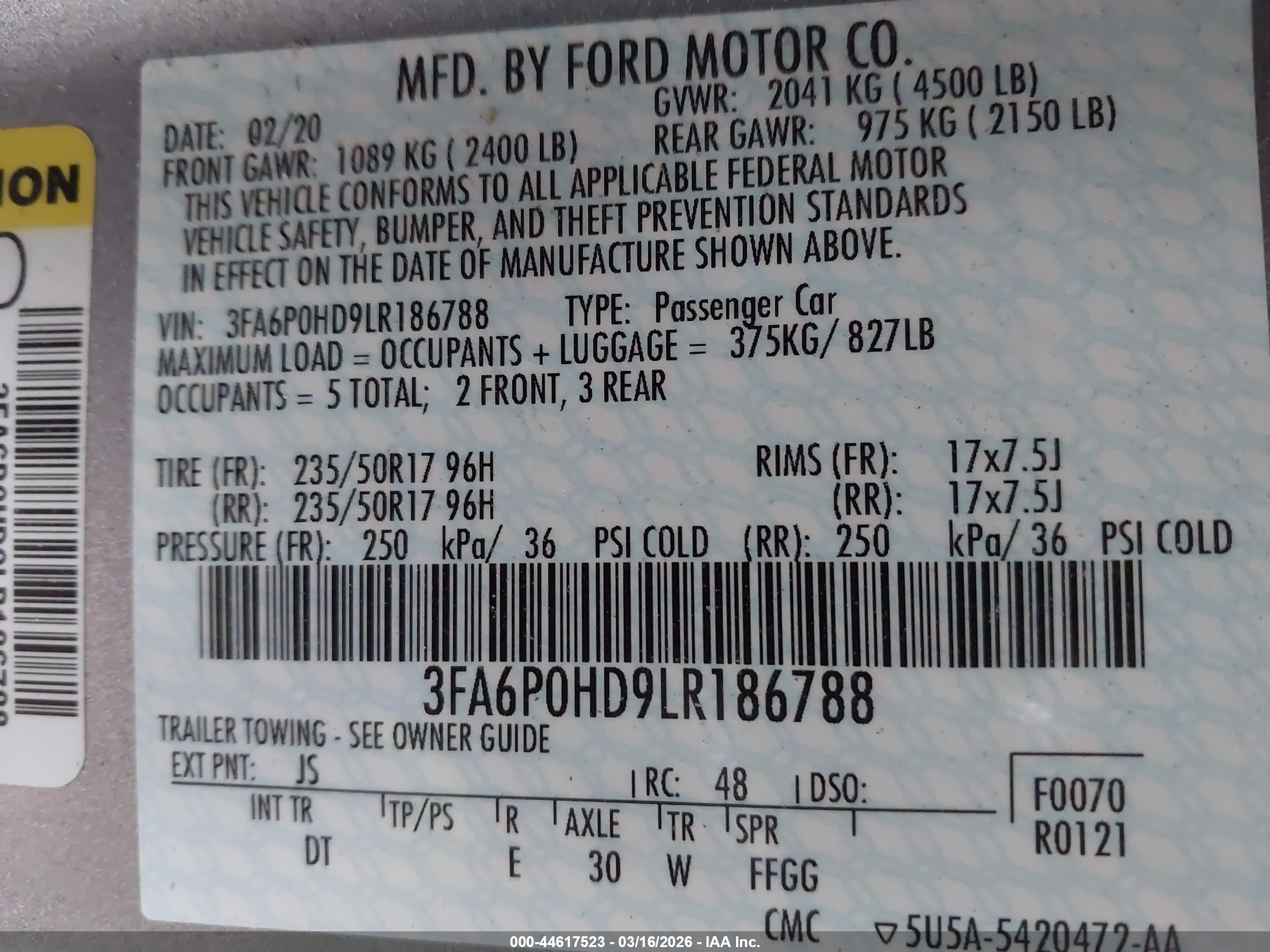 FORD FUSION image 9