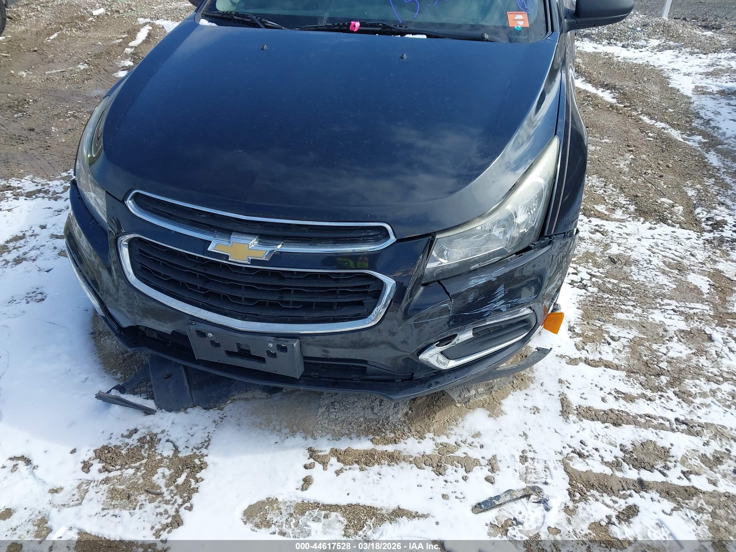 CHEVROLET CRUZE image 6