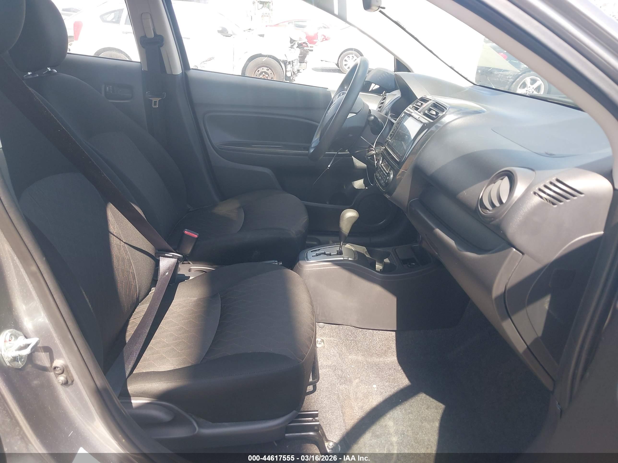 MITSUBISHI MIRAGE image 5