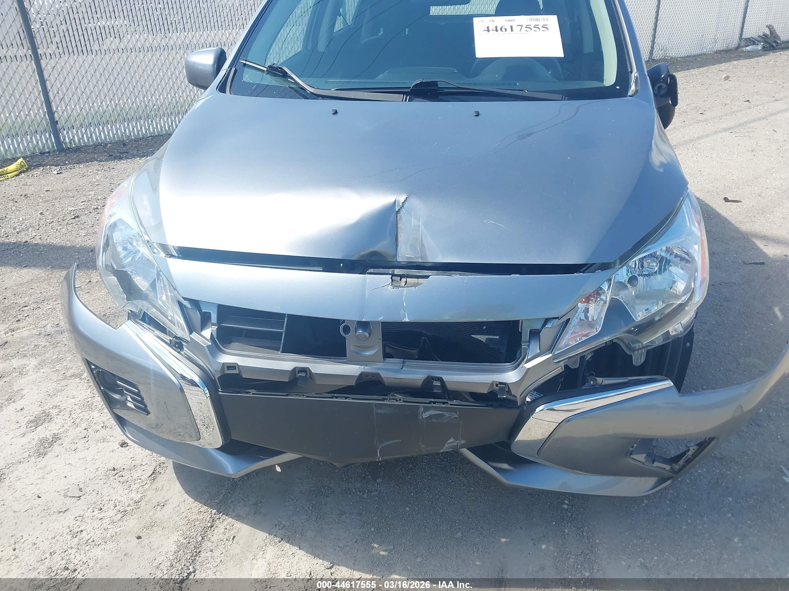 MITSUBISHI MIRAGE image 6