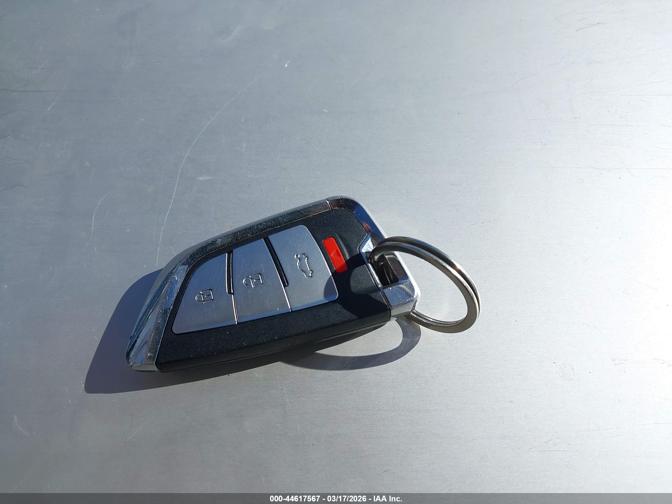 FORD TAURUS image 11