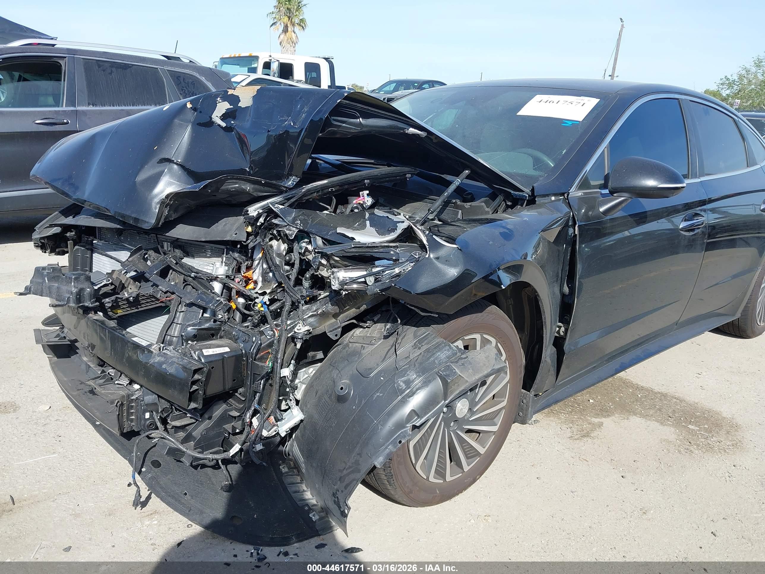 HYUNDAI SONATA image 6