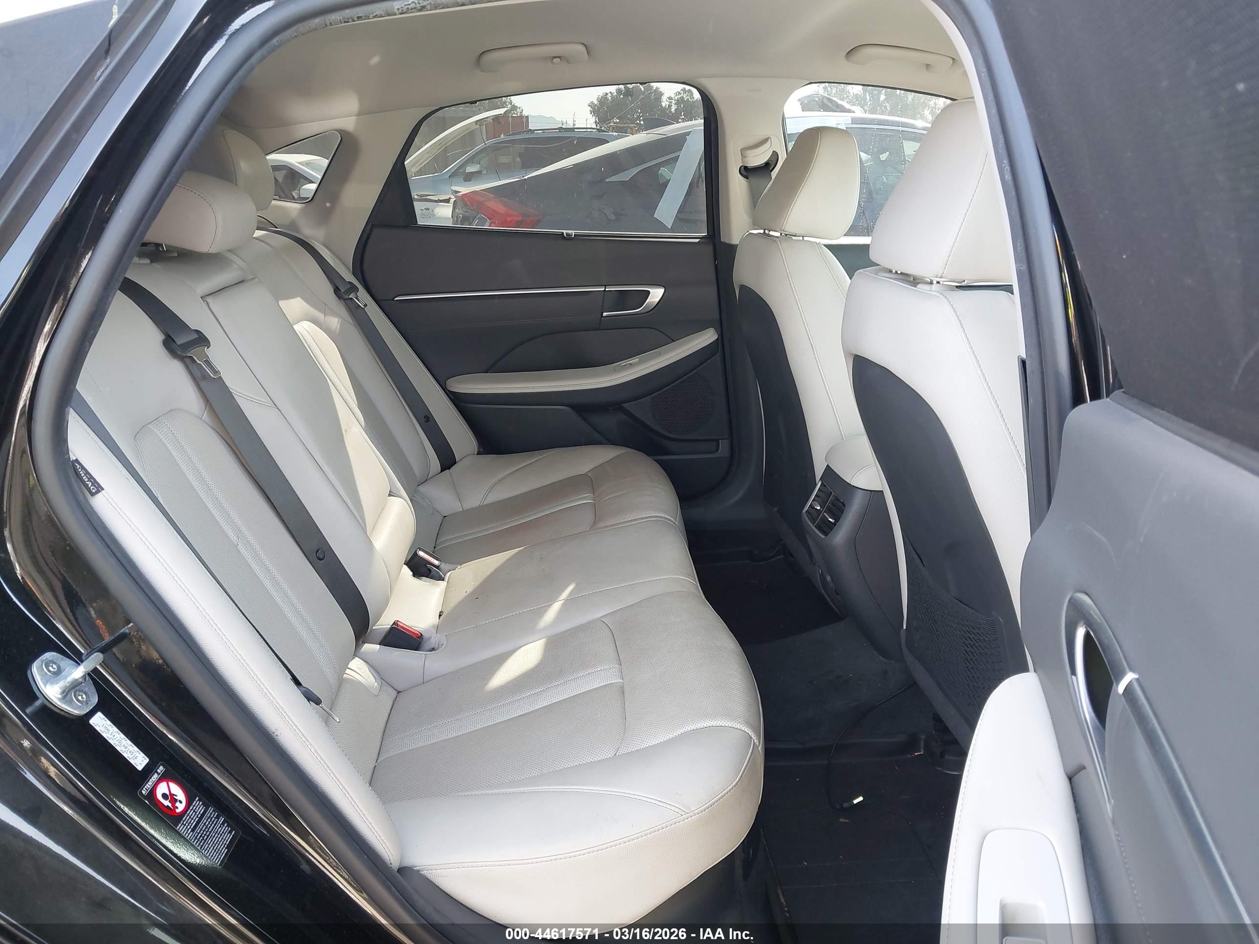 HYUNDAI SONATA image 8