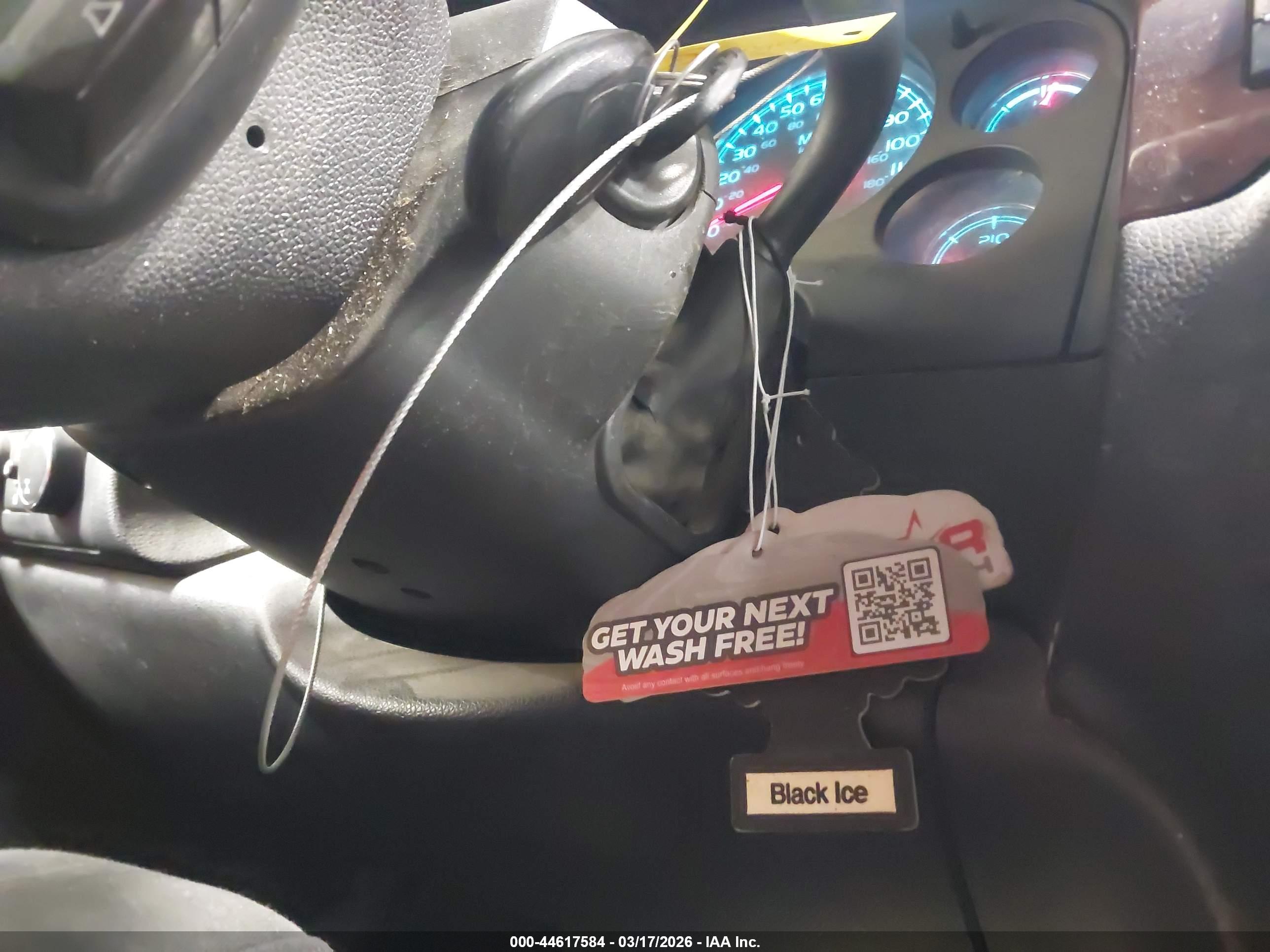 GMC YUKON image 11