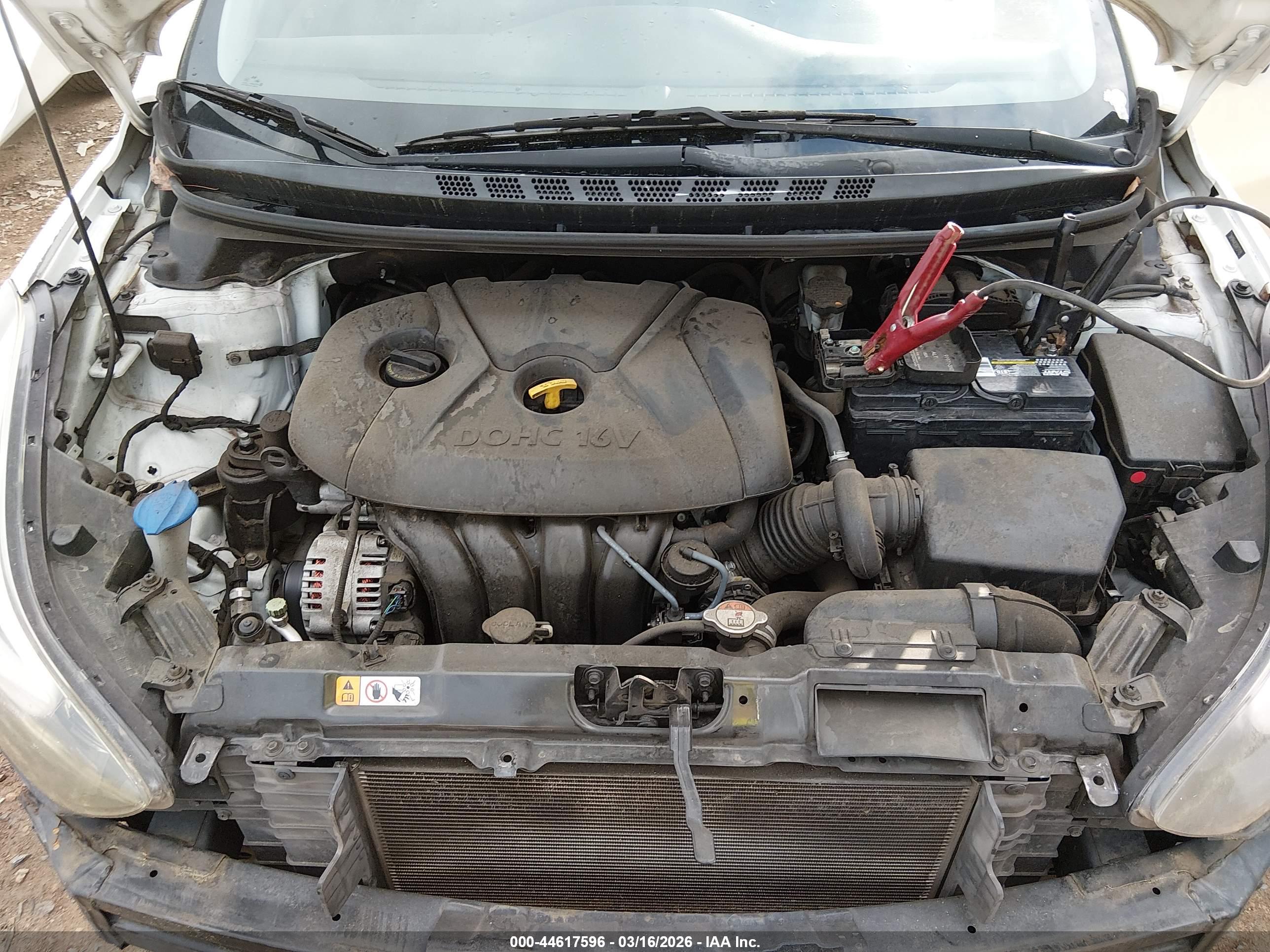 HYUNDAI ELANTRA image 10