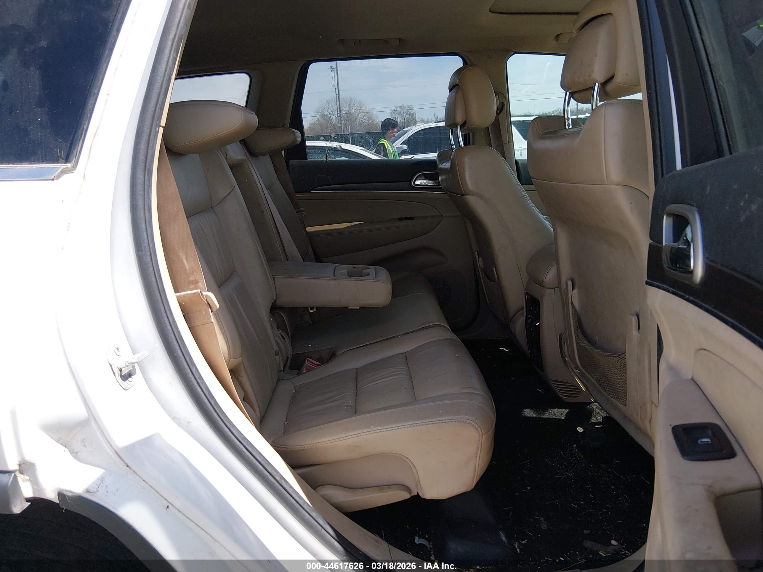 JEEP GRAND image 8