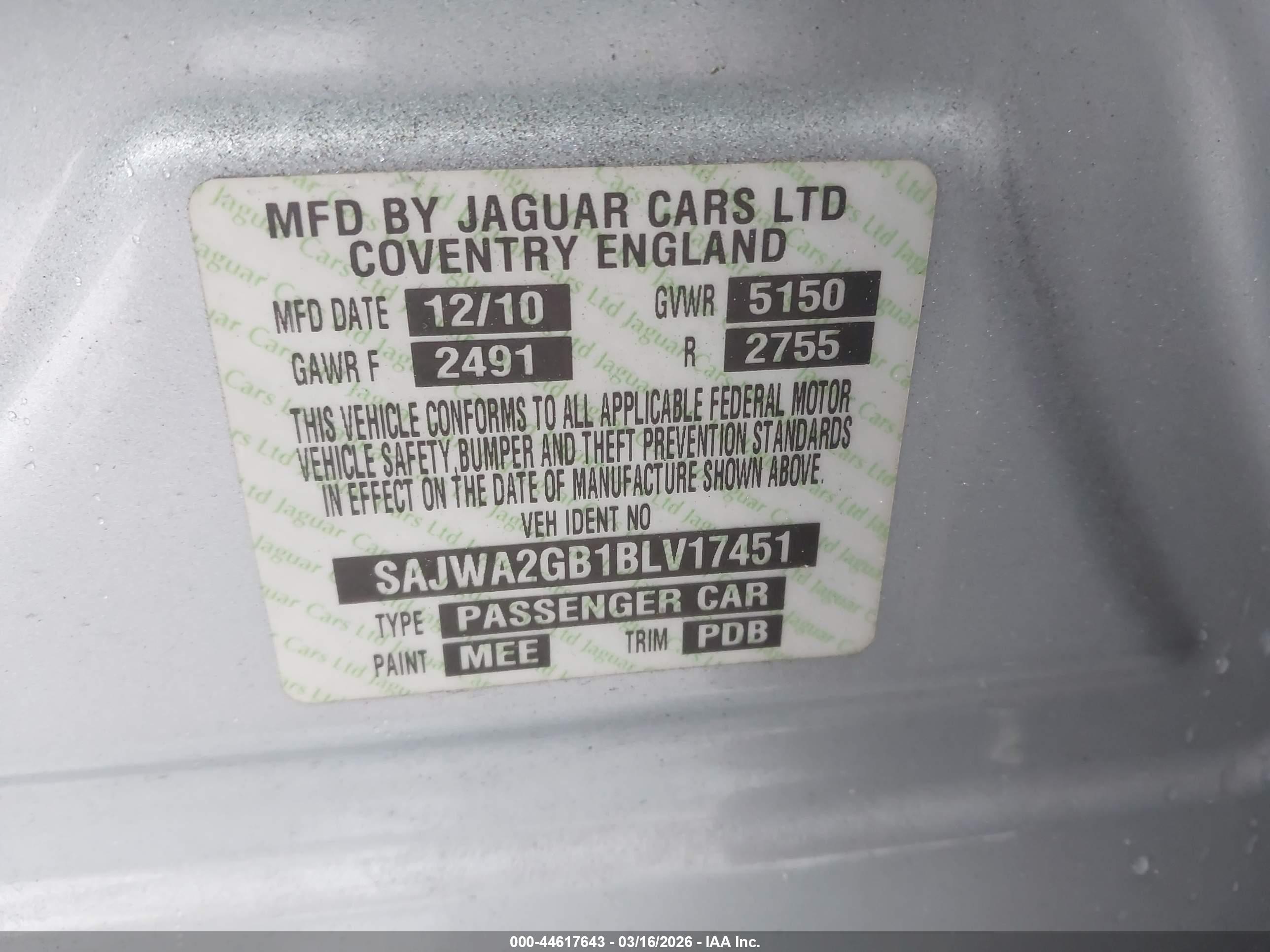 JAGUAR XJ image 9
