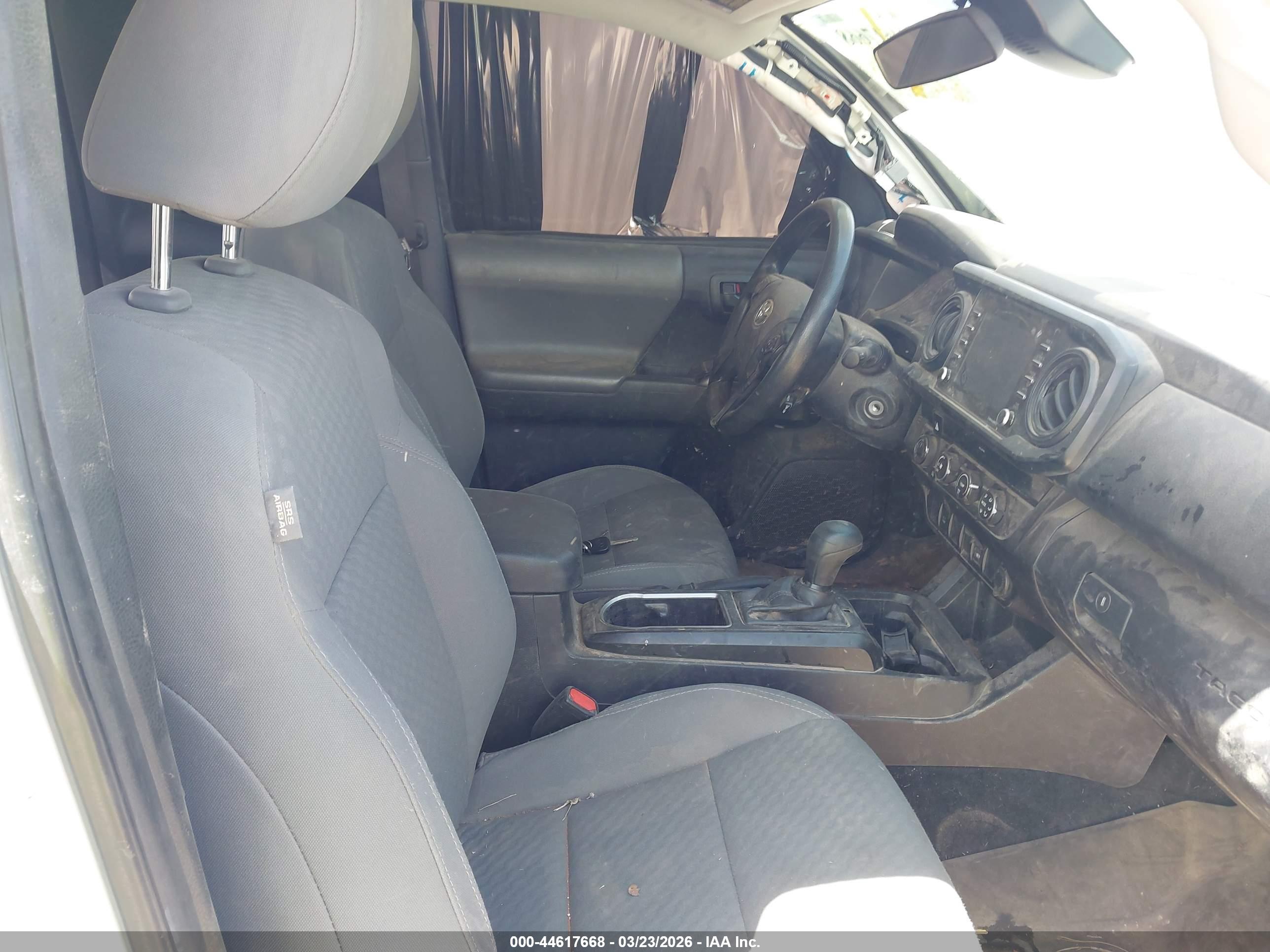 TOYOTA TACOMA image 5