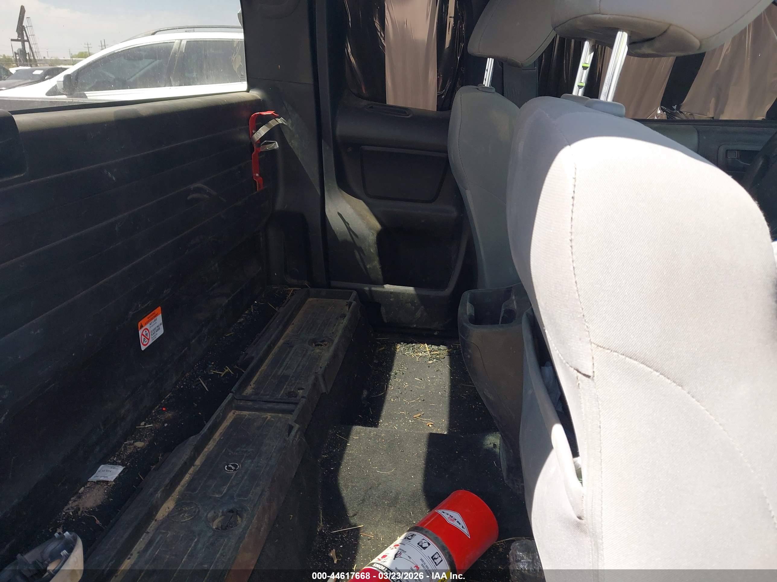 TOYOTA TACOMA image 8