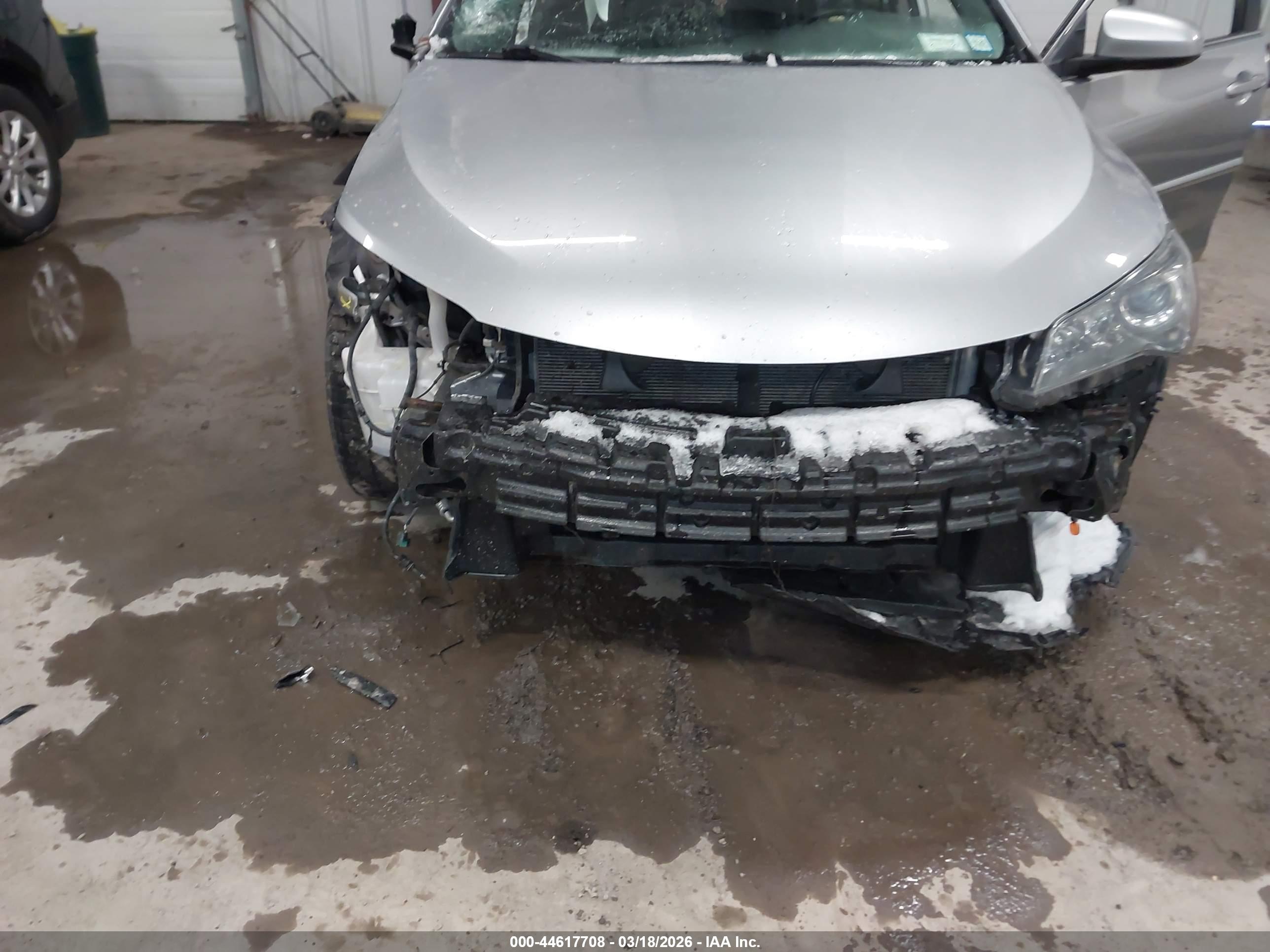 TOYOTA CAMRY image 6