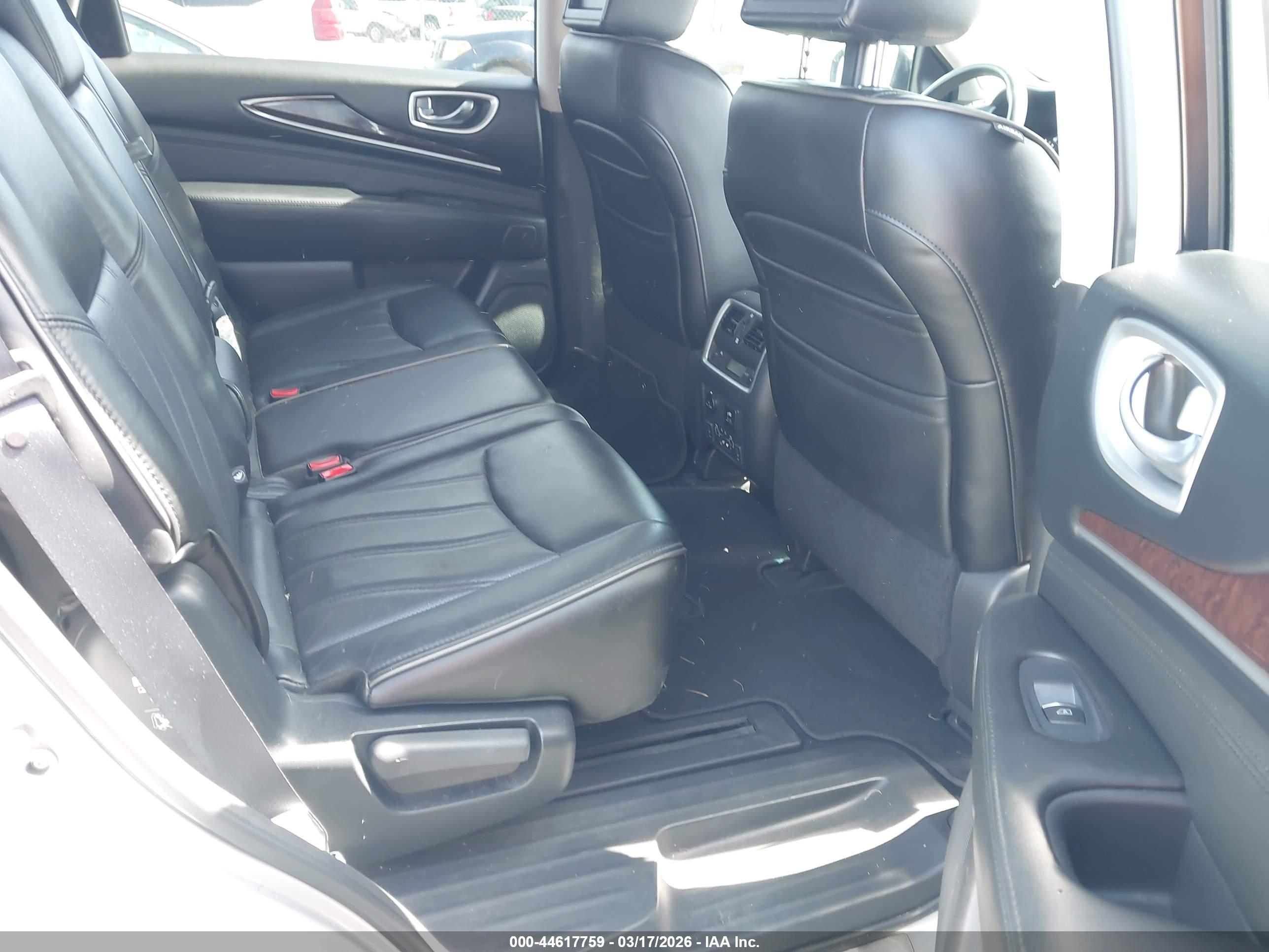 INFINITI QX60 image 8