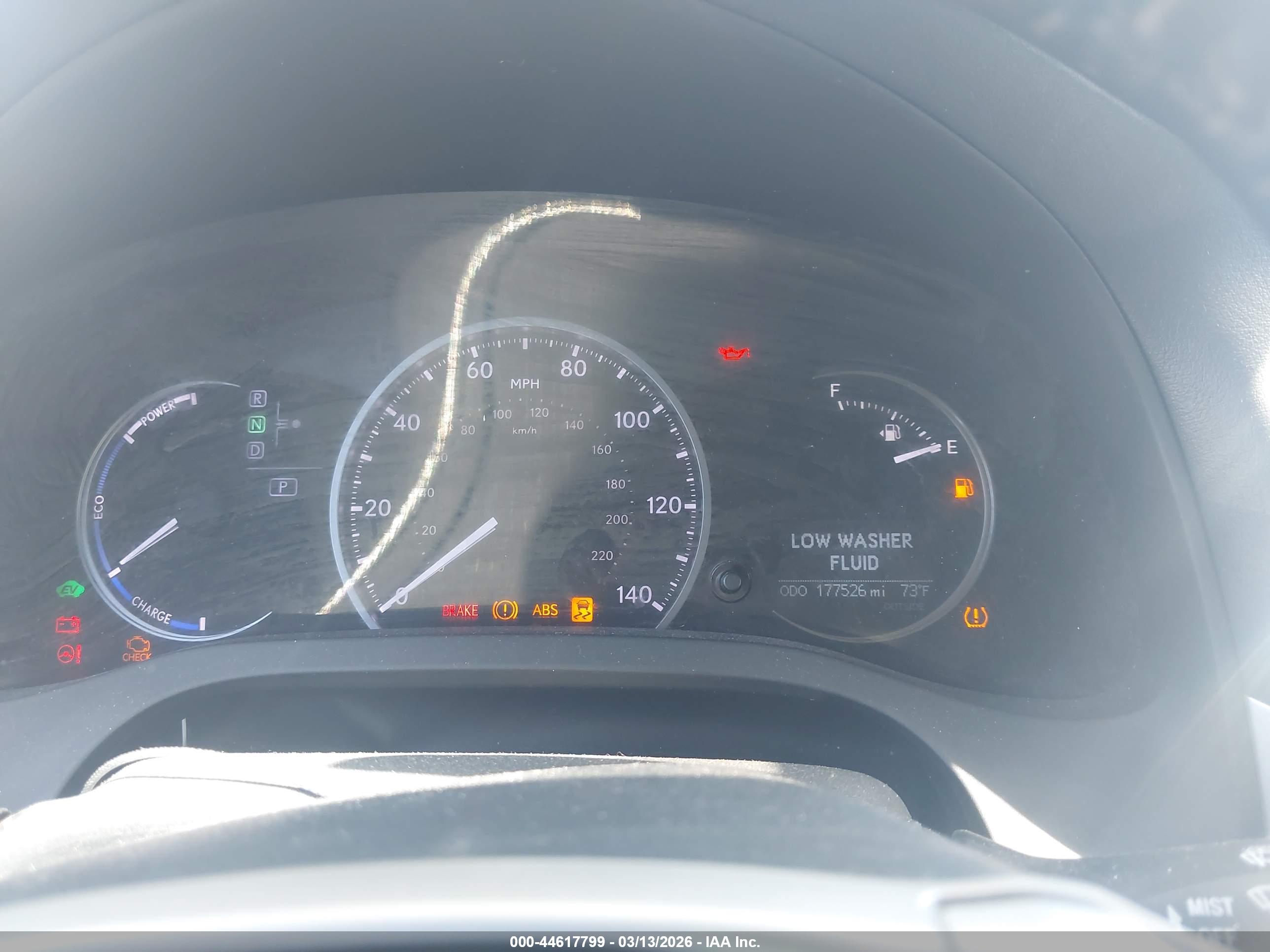 LEXUS CT image 7