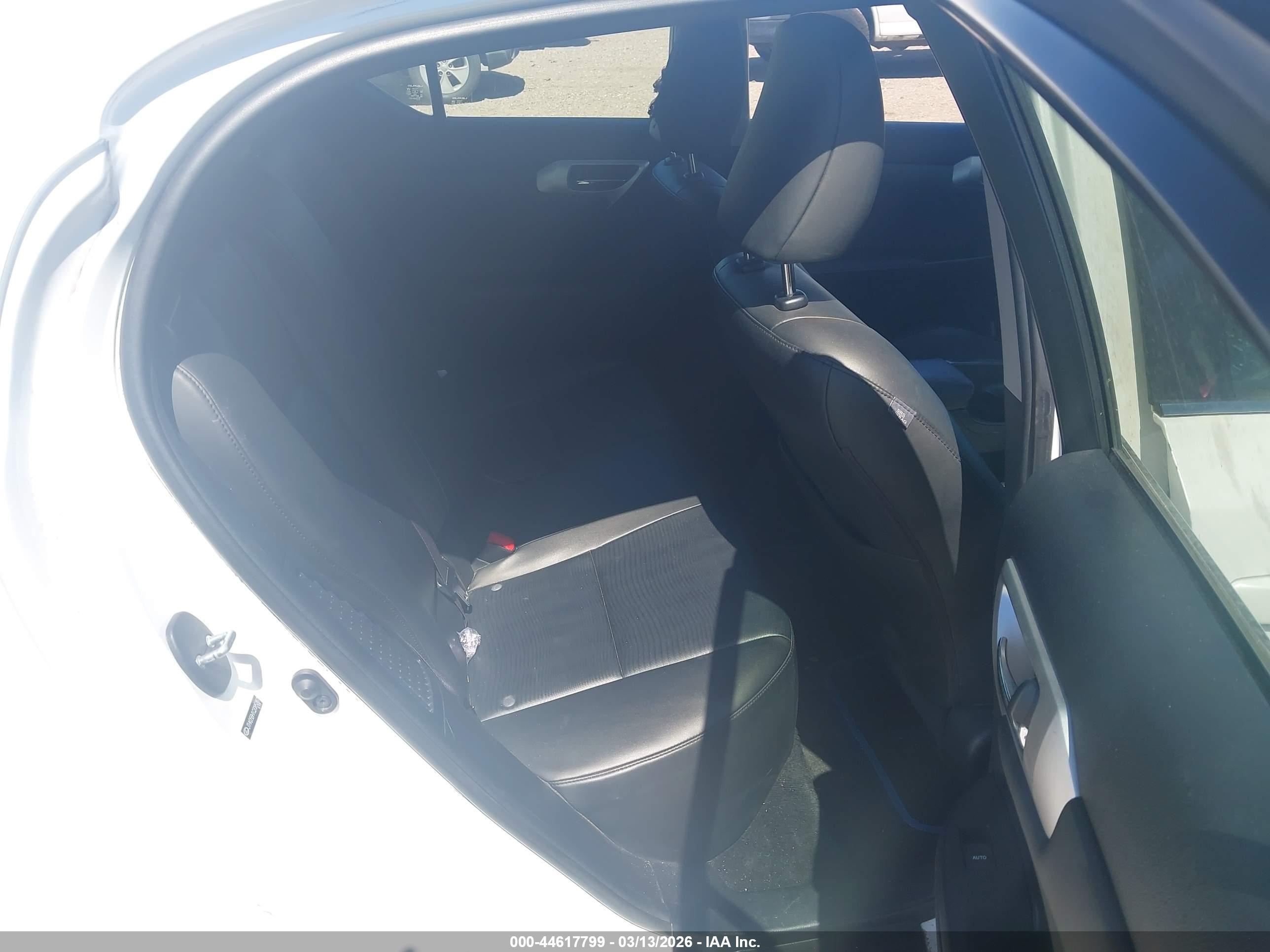 LEXUS CT image 8