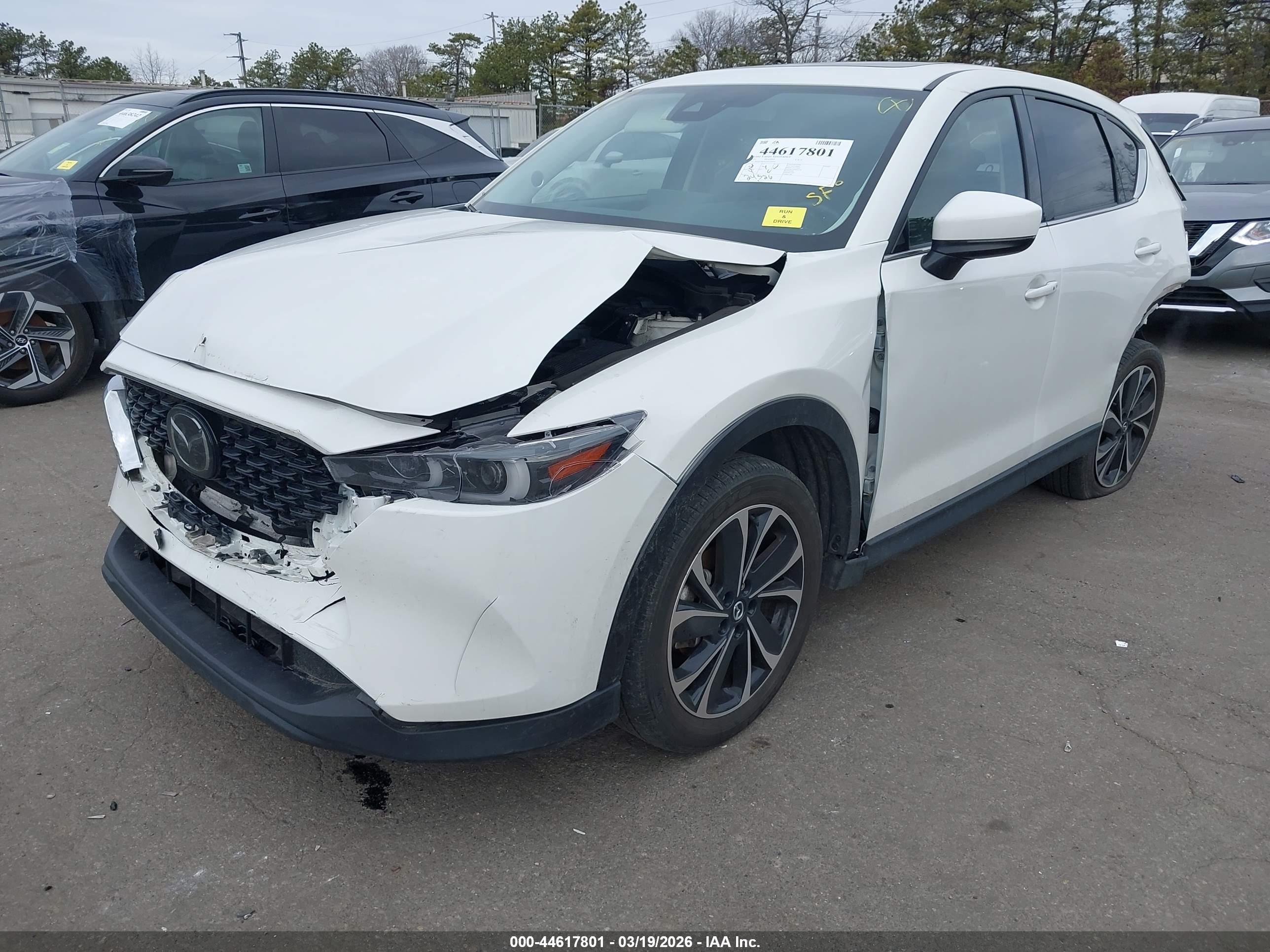 MAZDA CX-5 image 2