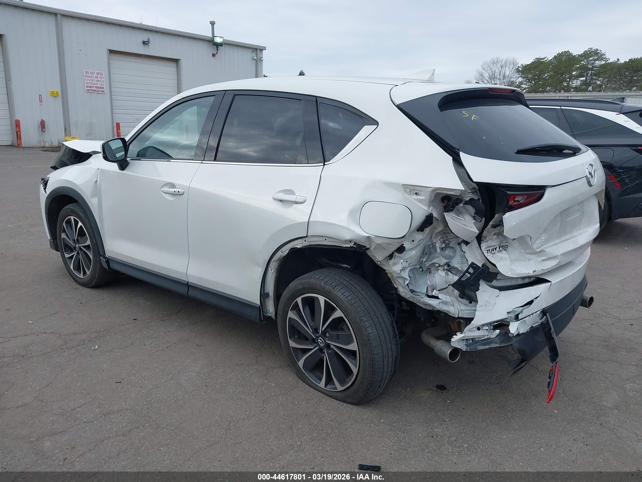 MAZDA CX-5 image 6