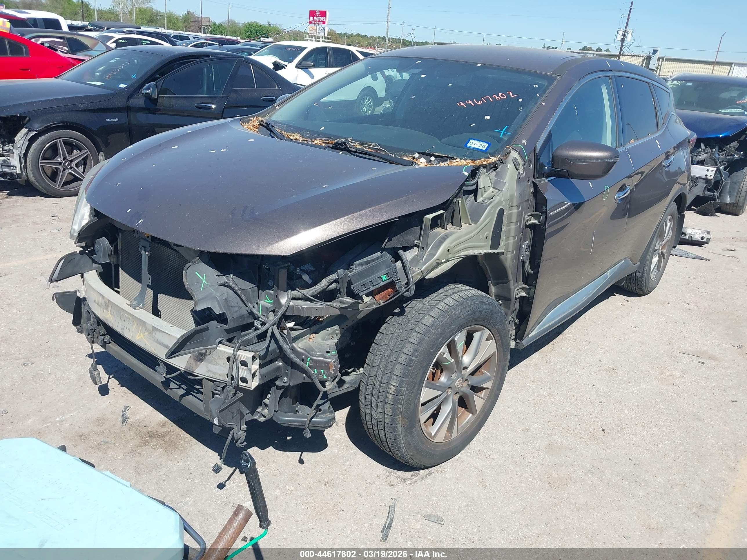 NISSAN MURANO image 2