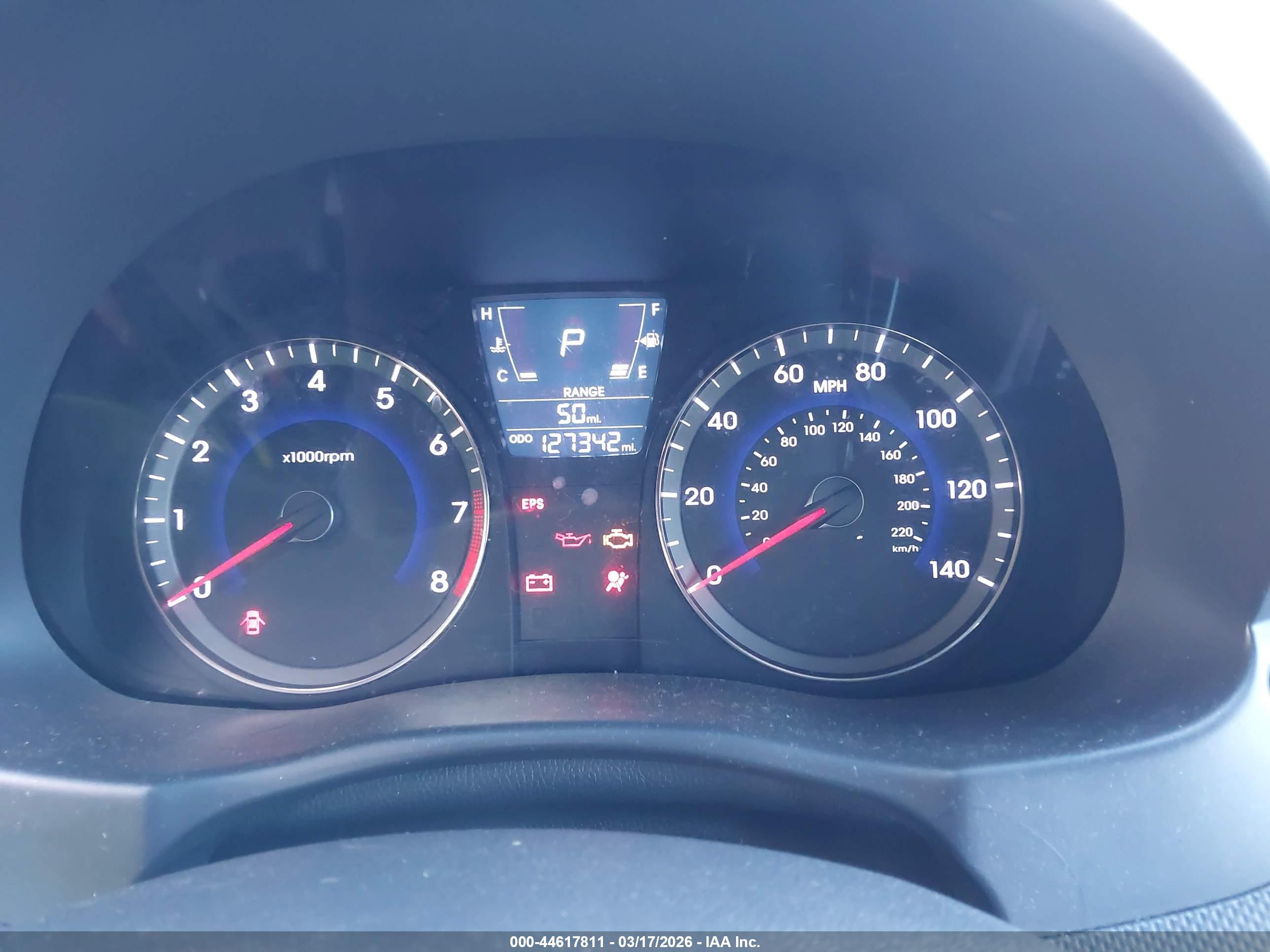 HYUNDAI ACCENT image 7