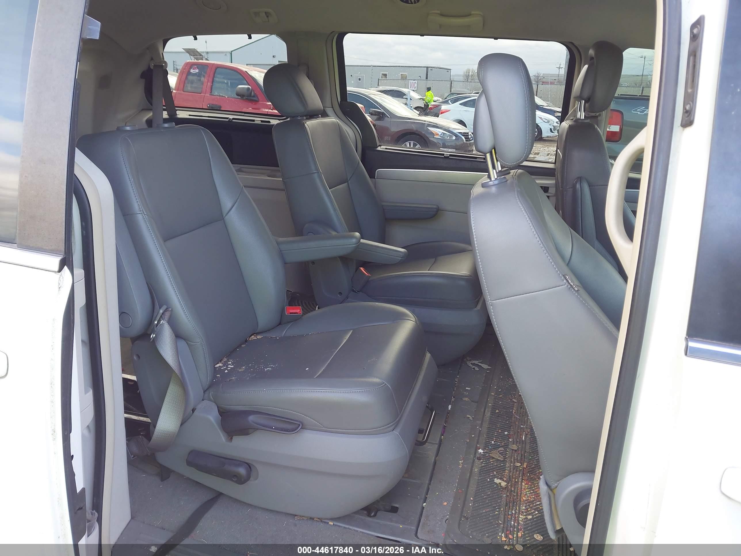 VOLKSWAGEN ROUTAN image 8