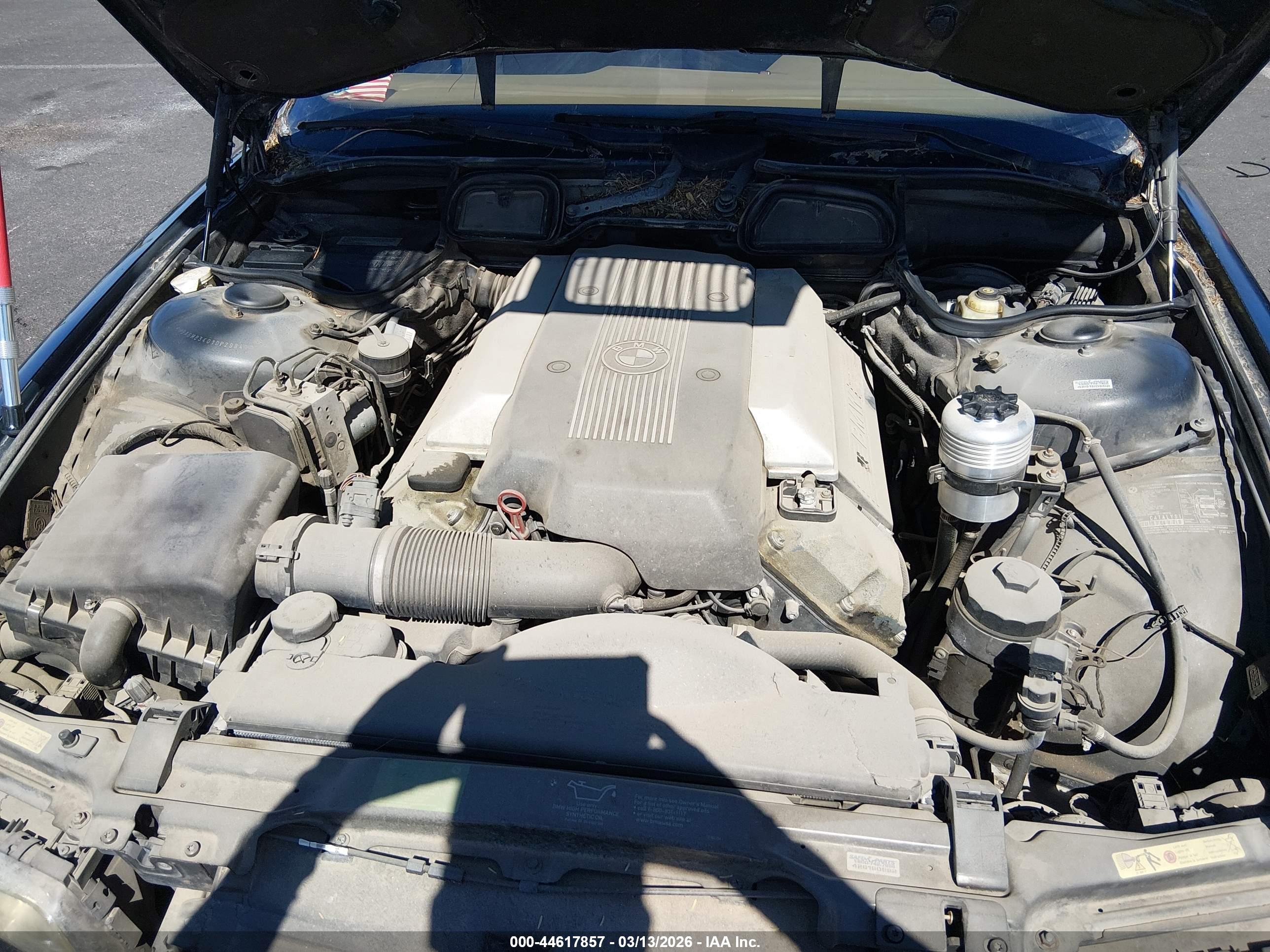 BMW 740IL image 10