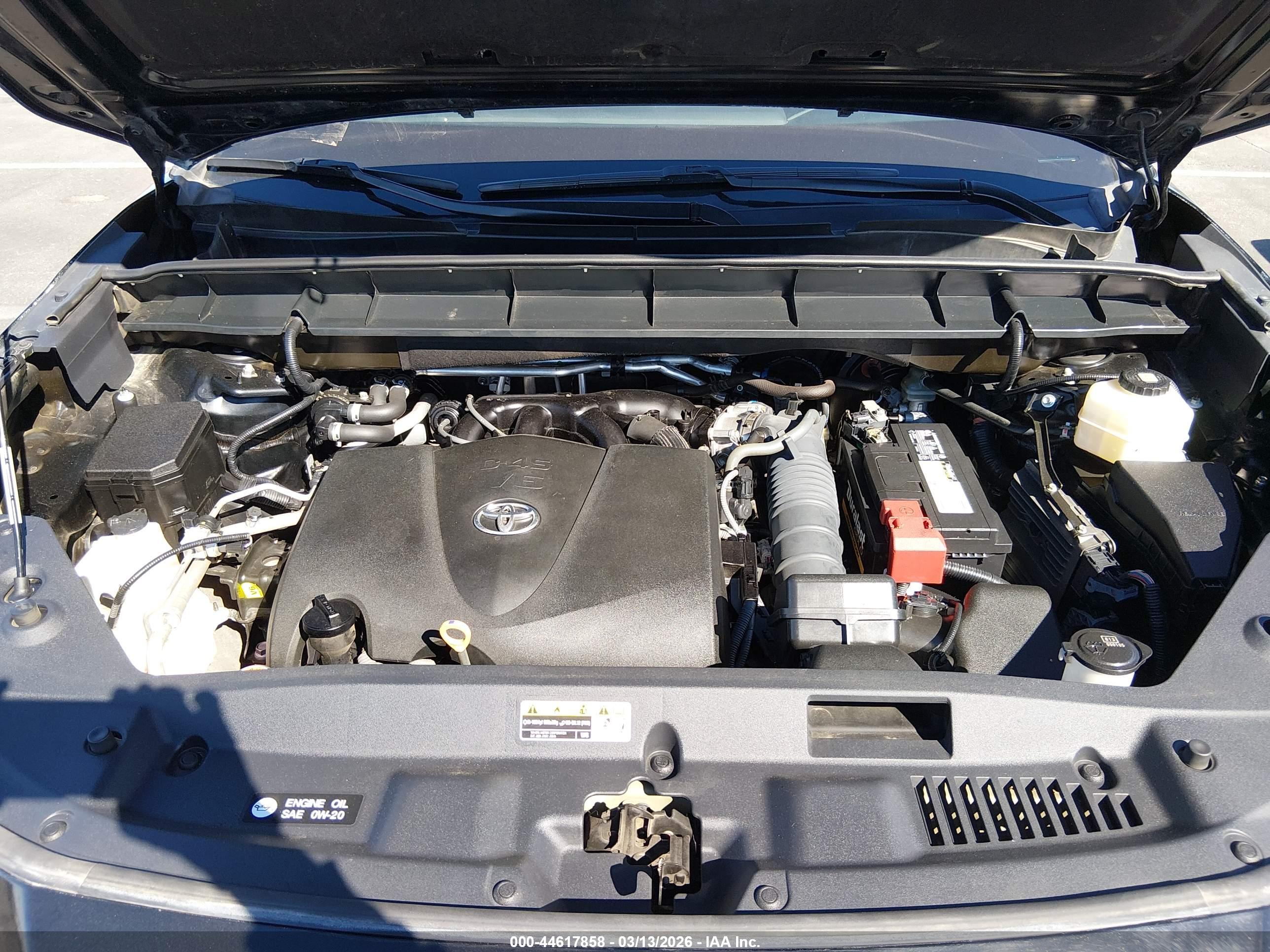 TOYOTA HIGHLANDER image 10
