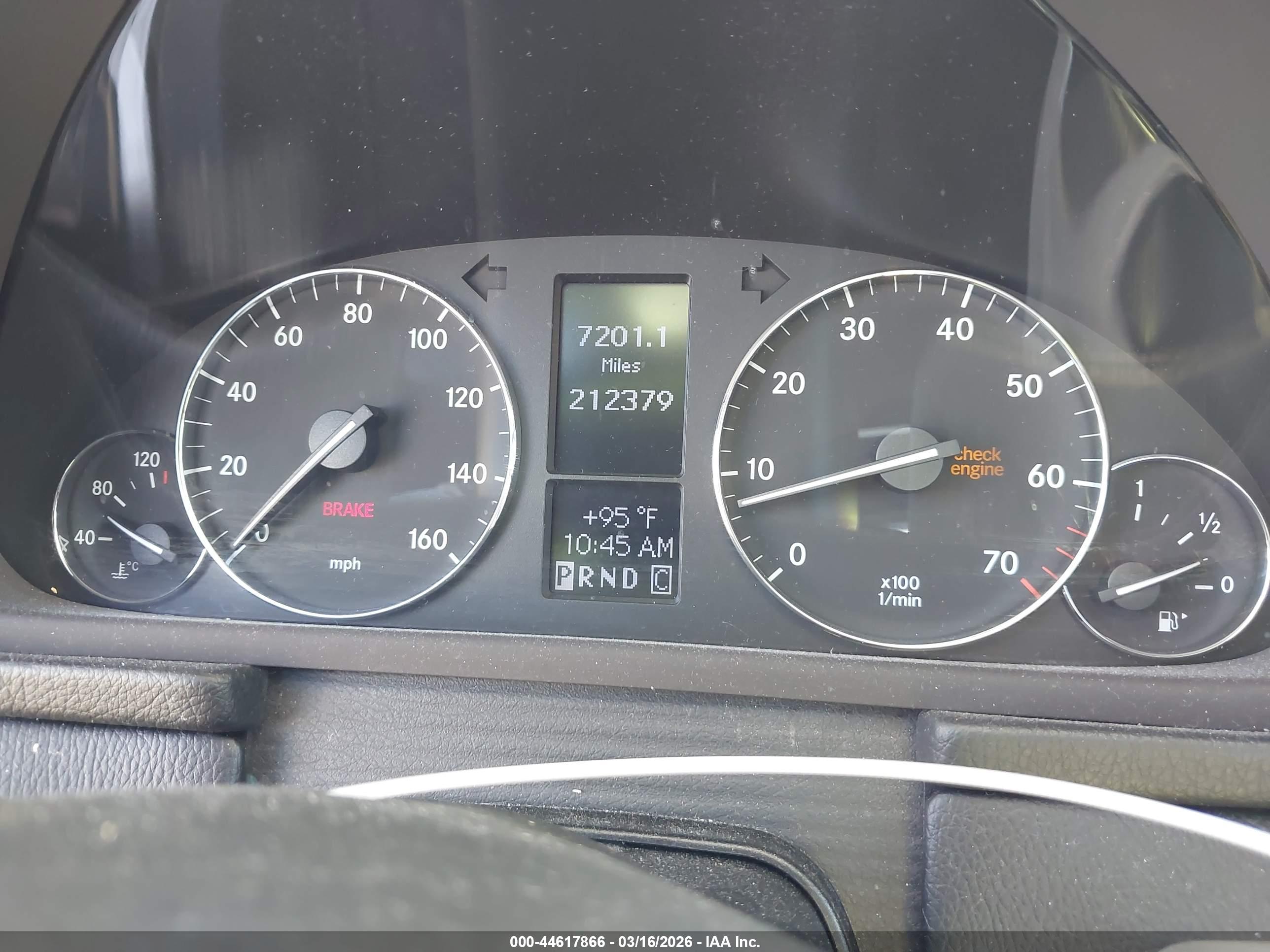 MERCEDES-BENZ C image 7
