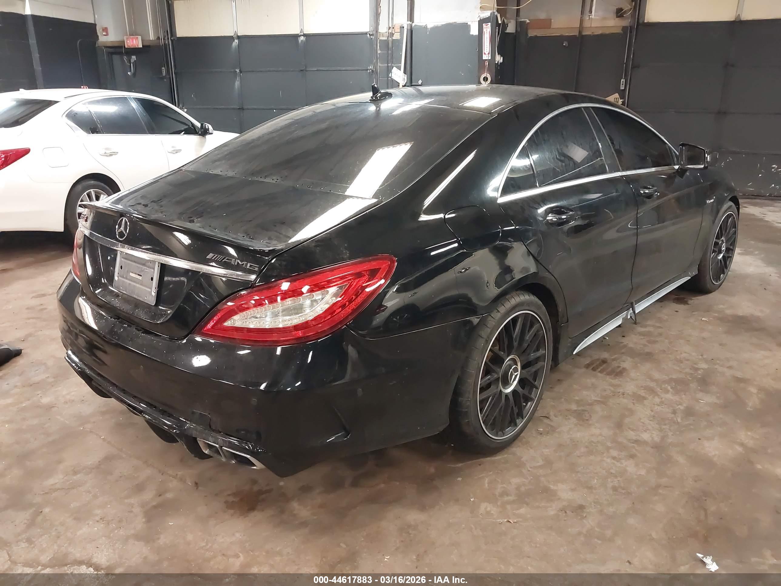 MERCEDES-BENZ CLS image 4