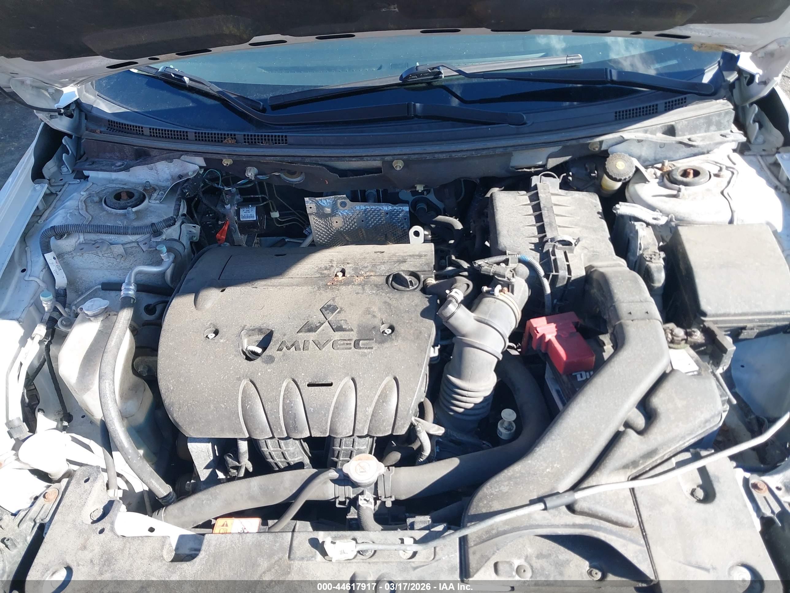 MITSUBISHI LANCER image 10