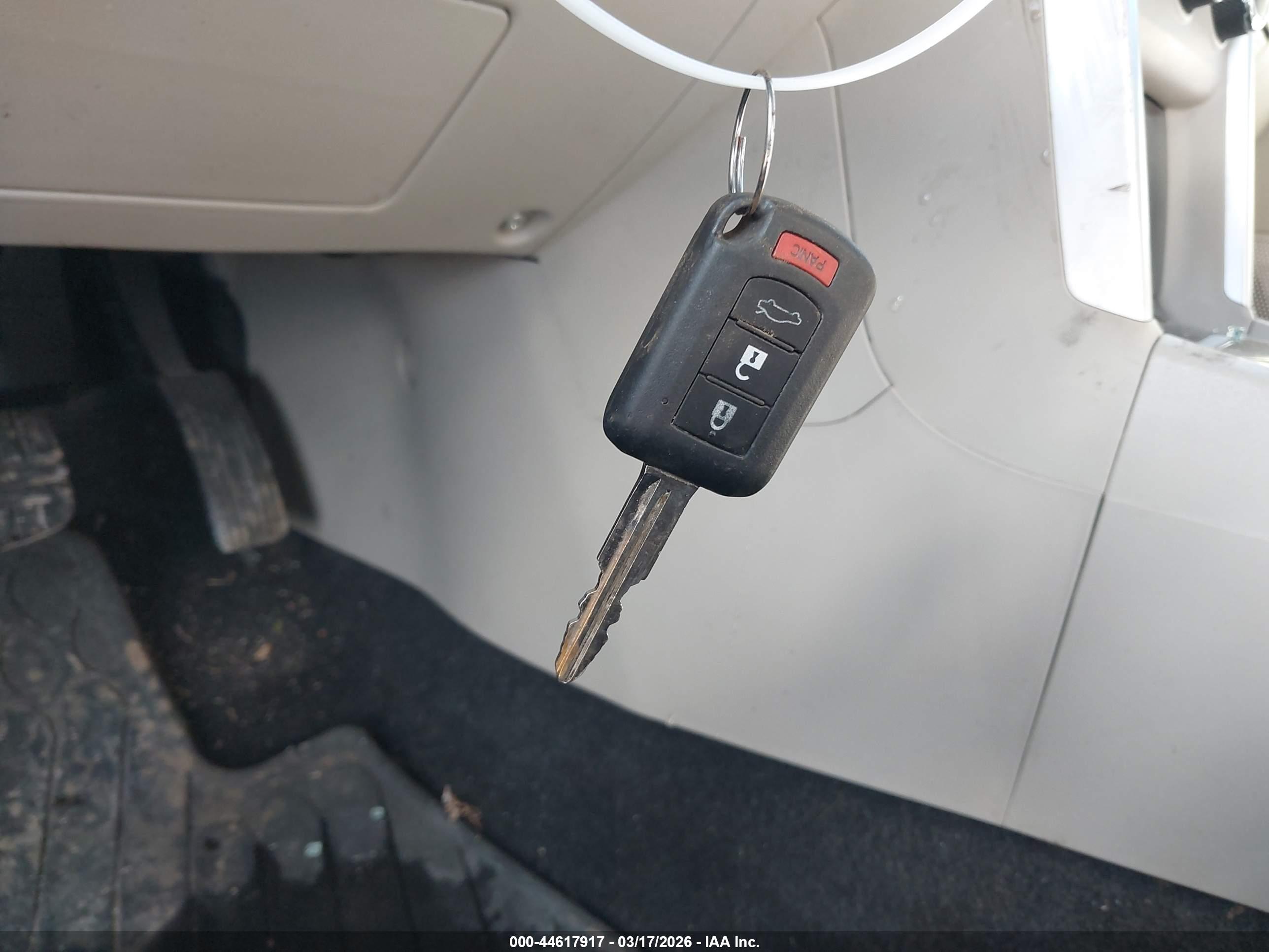 MITSUBISHI LANCER image 11