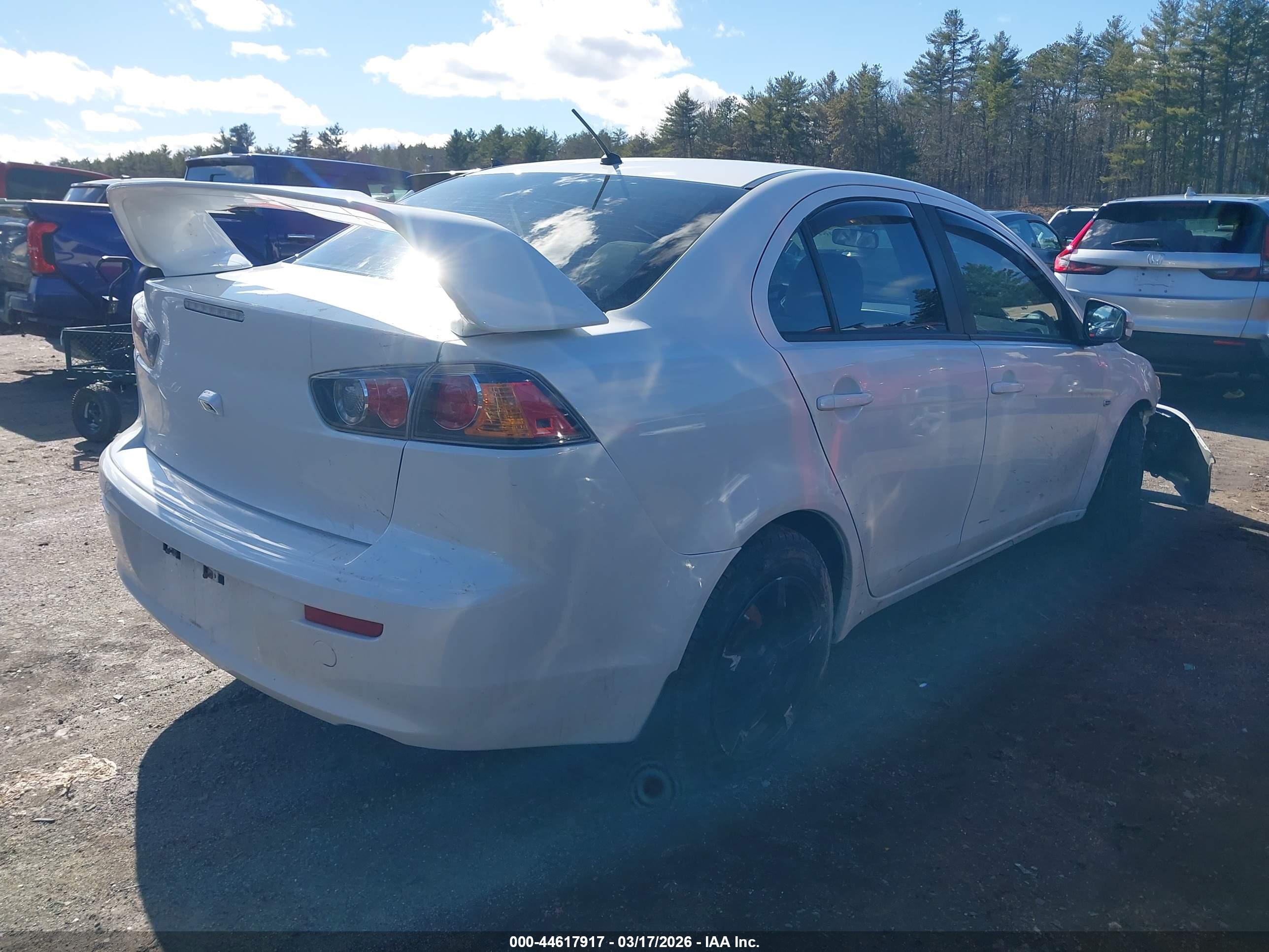 MITSUBISHI LANCER image 4
